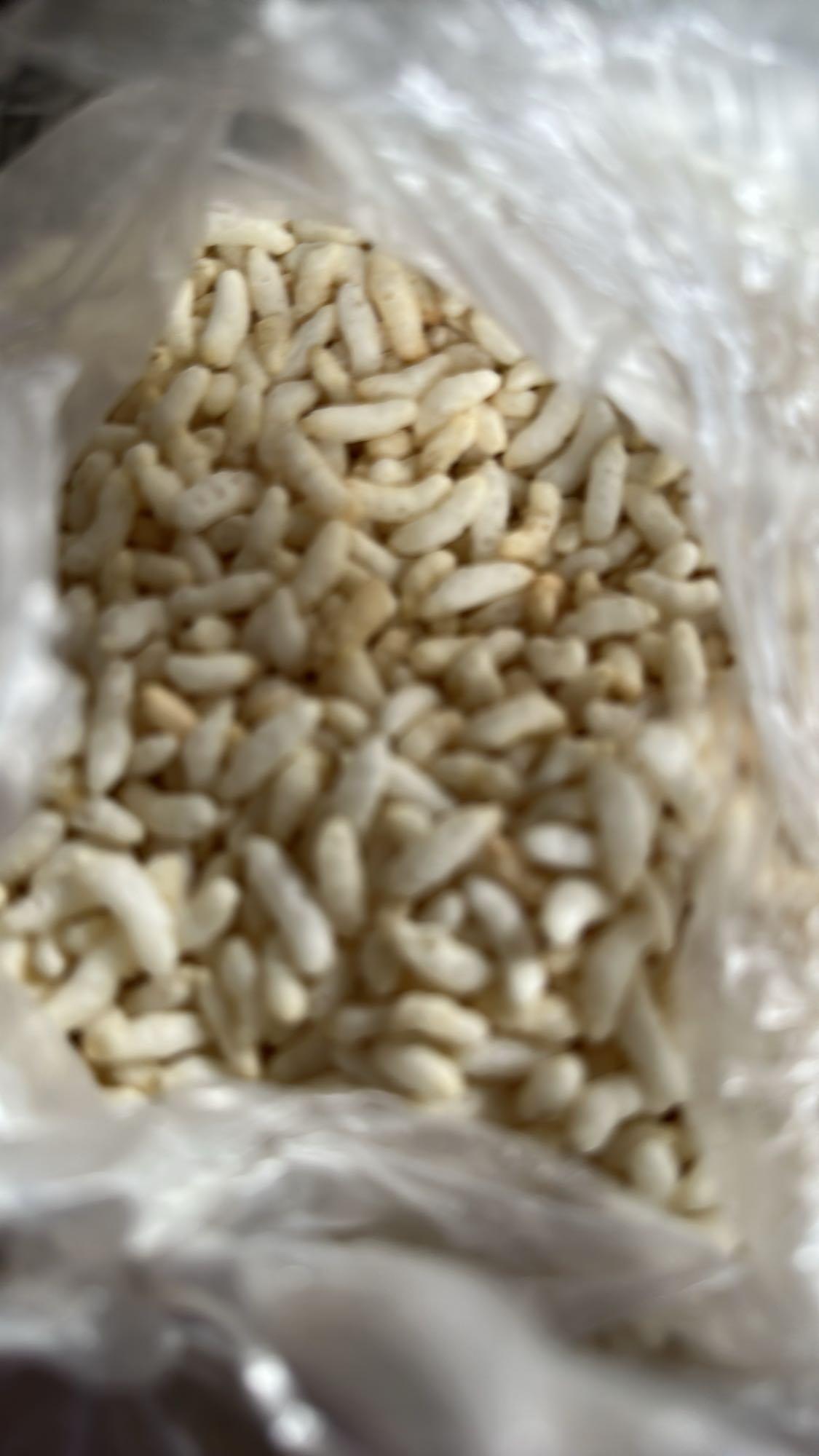 Puffed rice snack