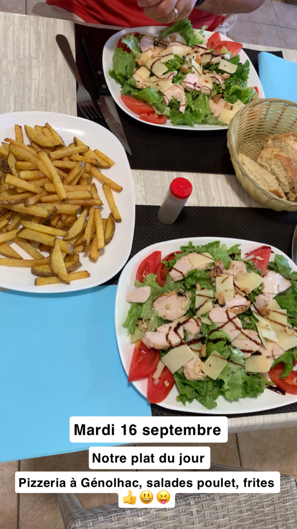 Salade poulet et frites