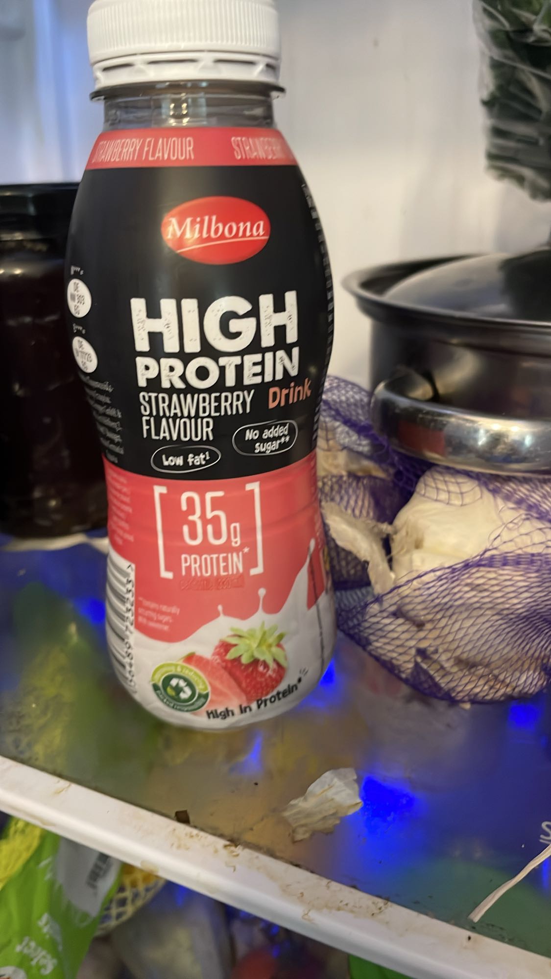 Băutură proteică căpșuni