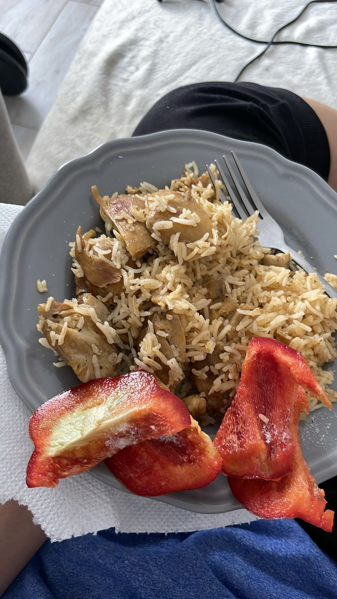 Orez cu pui și ardei gras