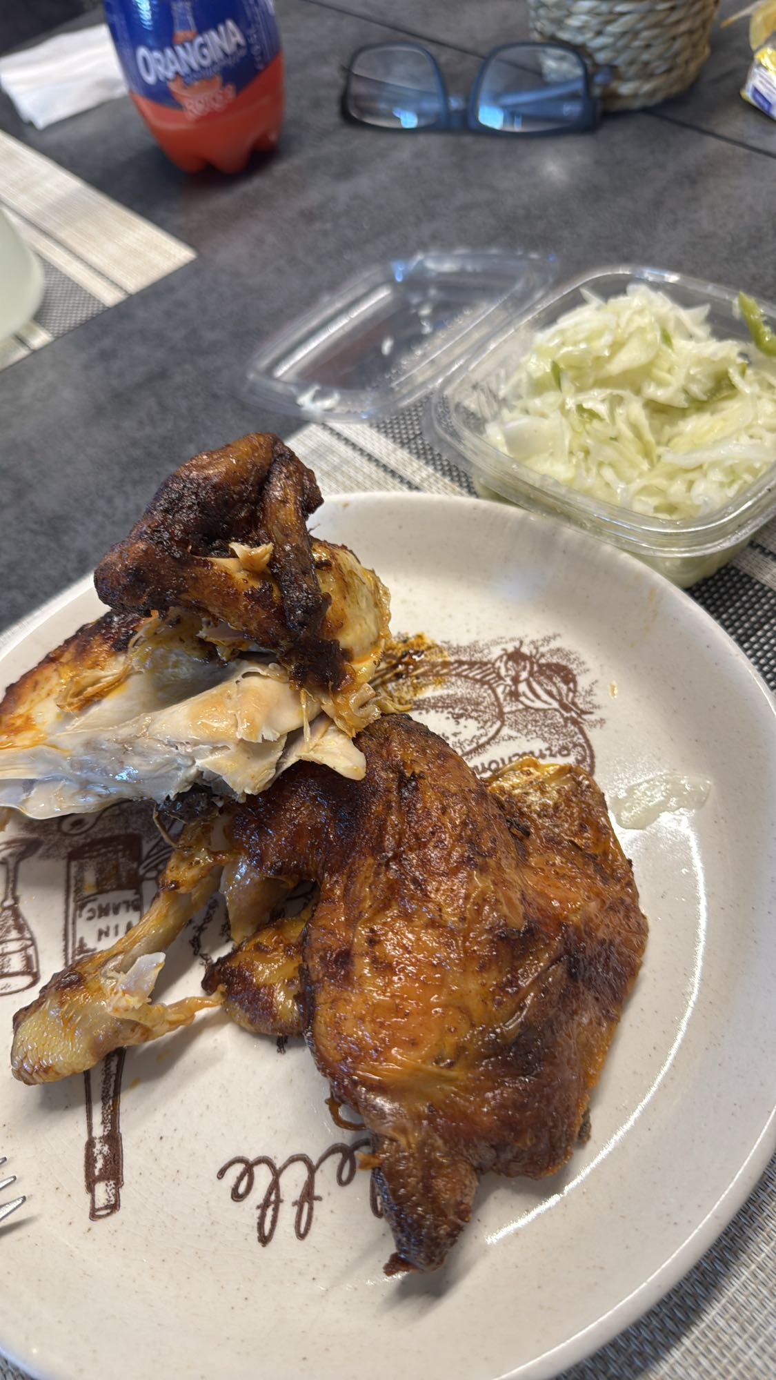 Poulet rôti et salade