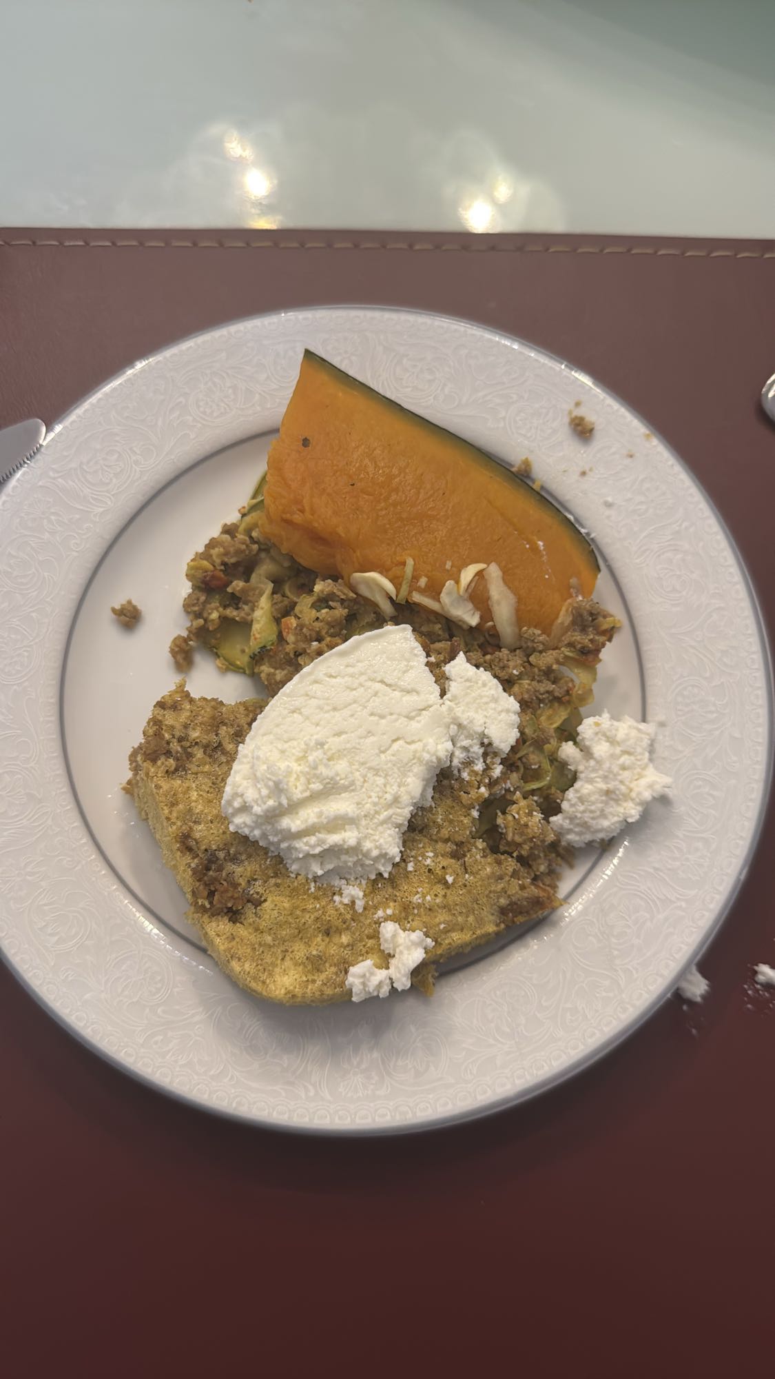 Abóbora com carne e ricota