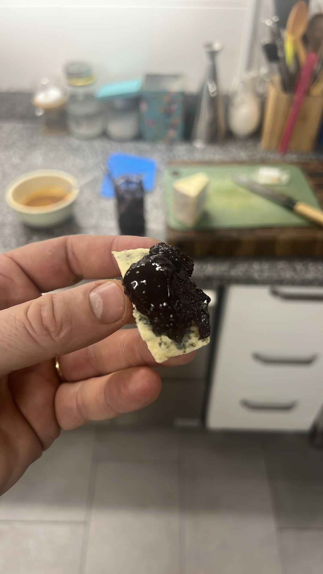 Biscuit cu brânză și dulceață