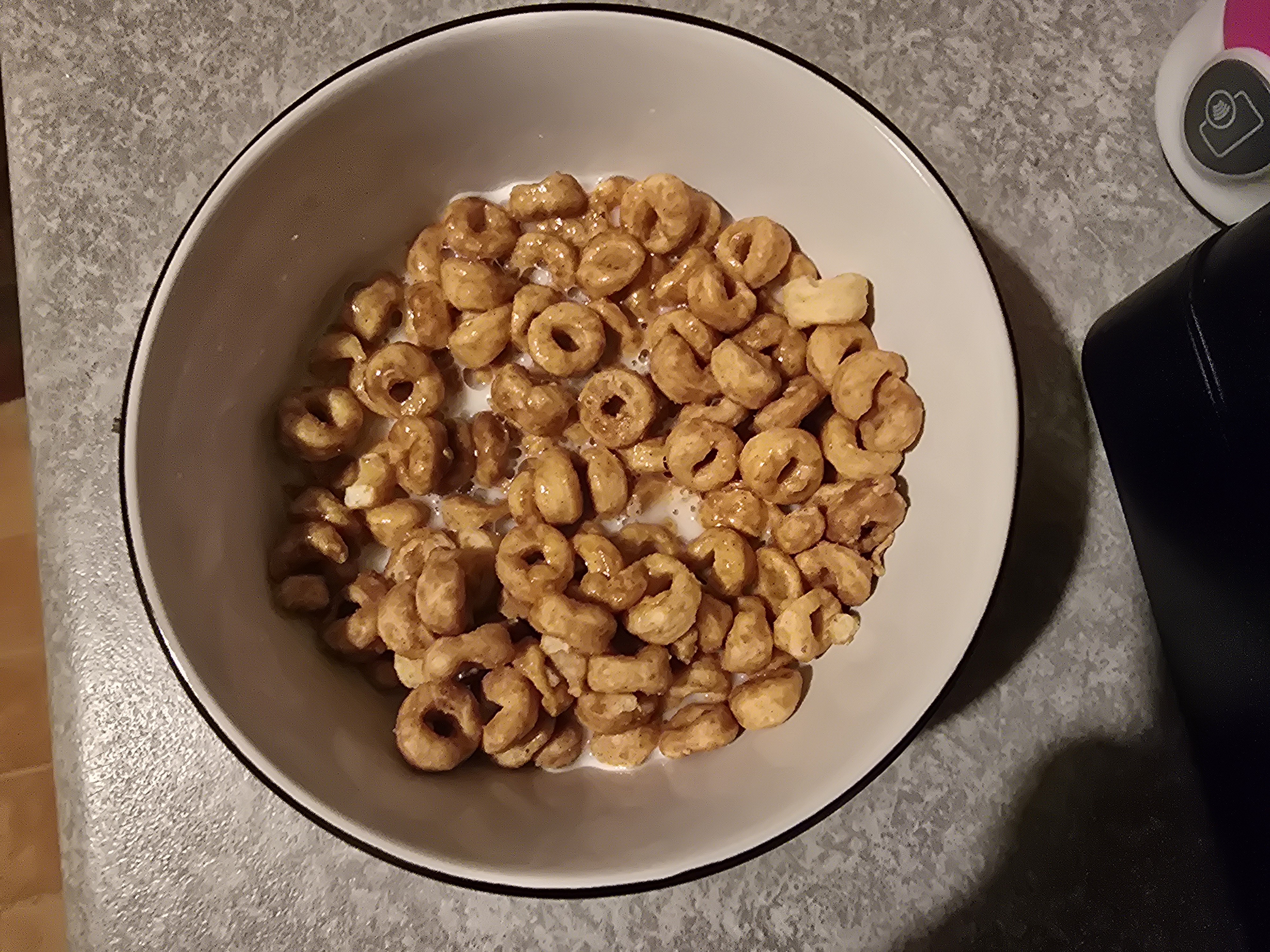 Honey cereal with milk