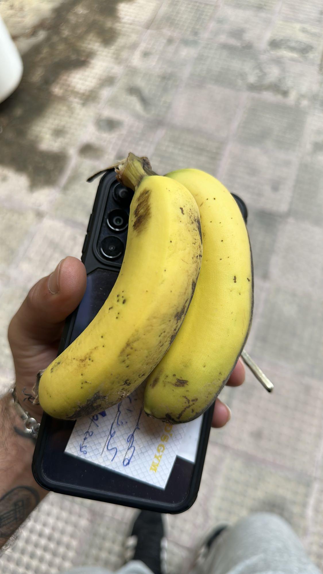 Two Bananas