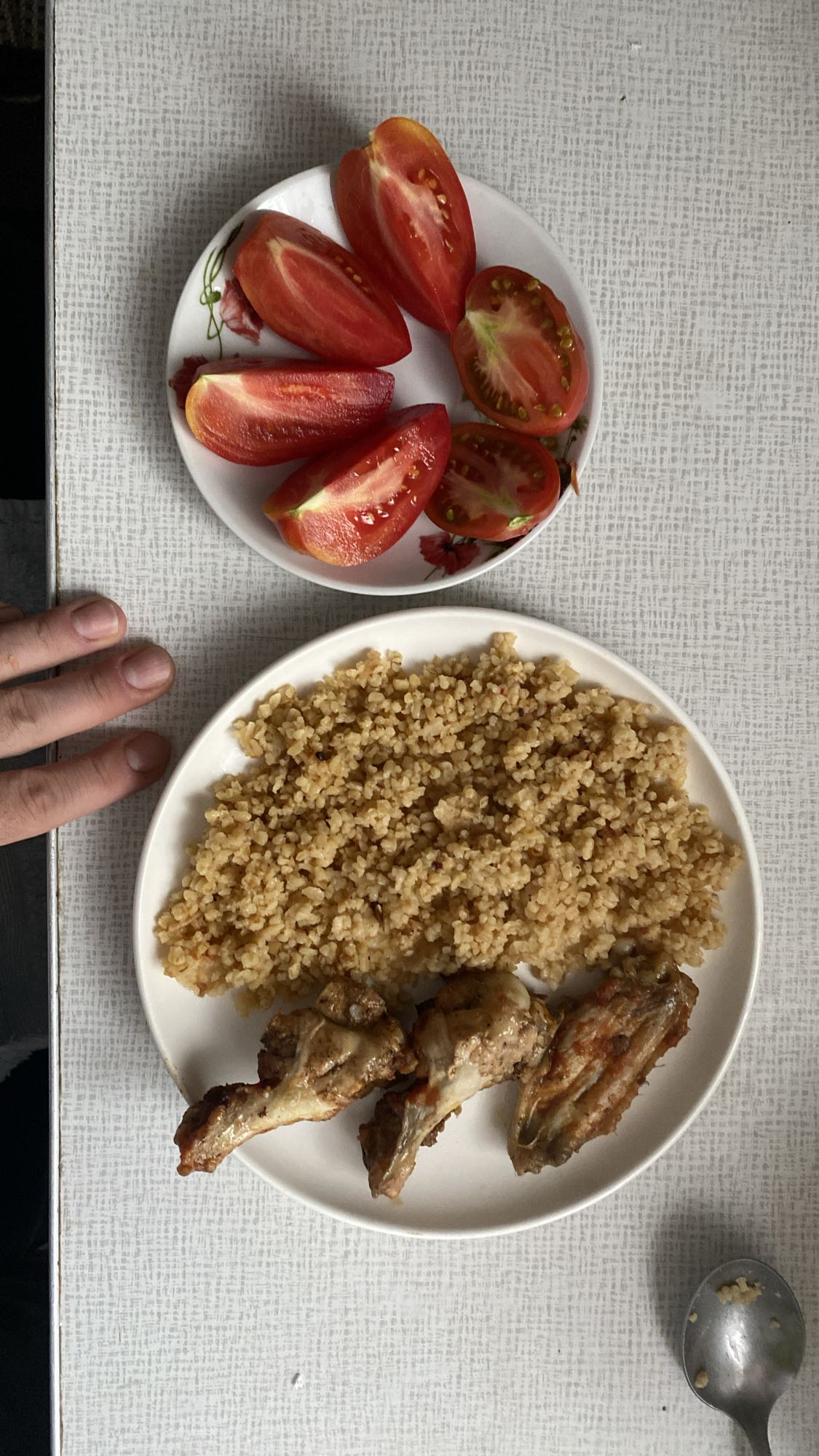 Курица с булгуром и томатами