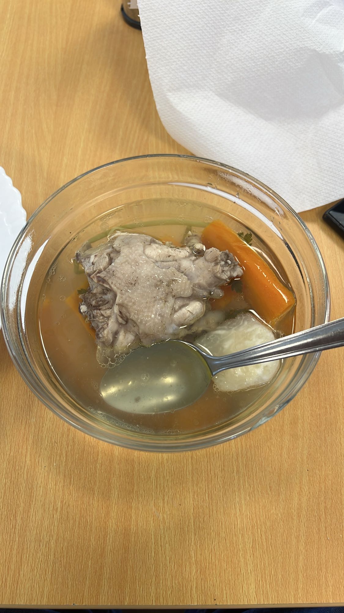 Supă de pui cu legume