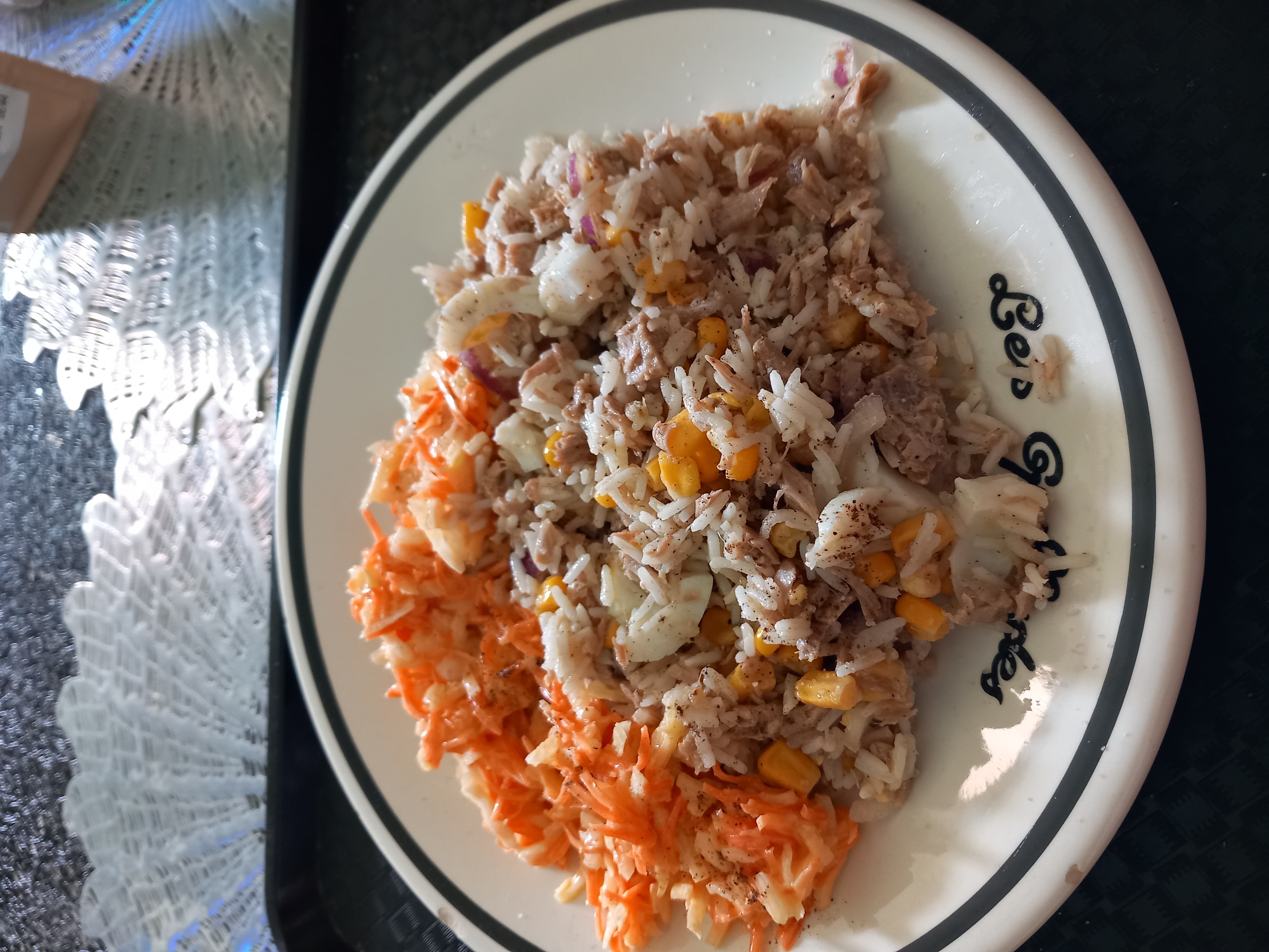 Riz au thon et crudités