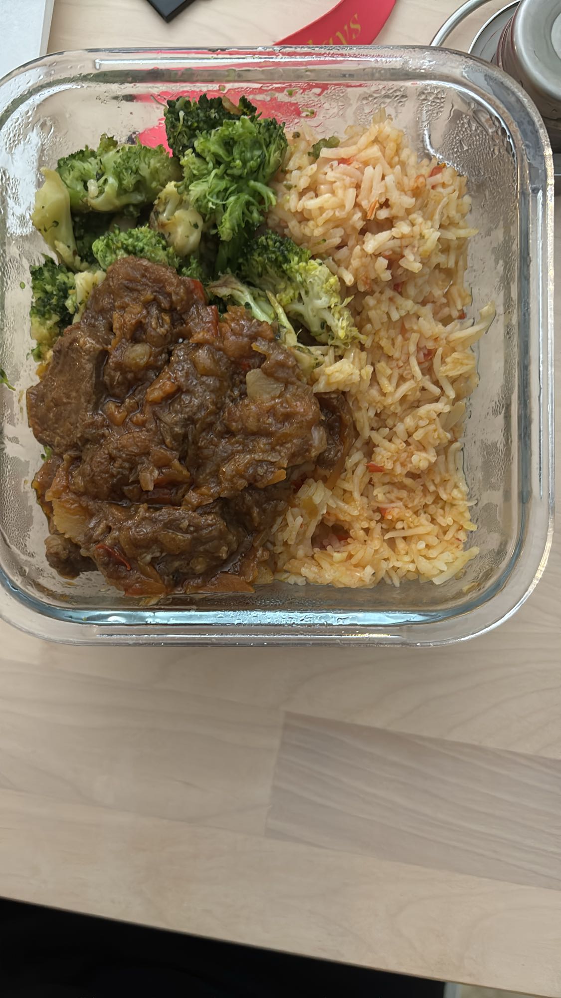 Ris med nötköttsgryta