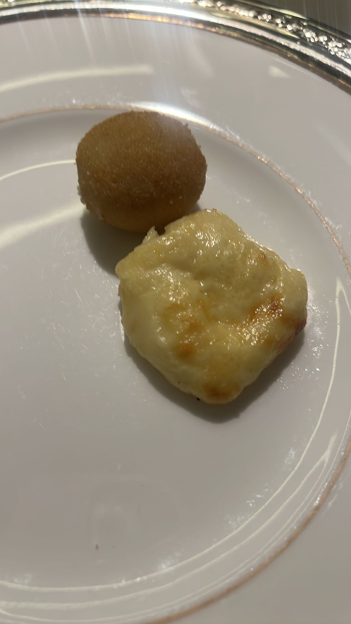 bocaditos de queso y croqueta