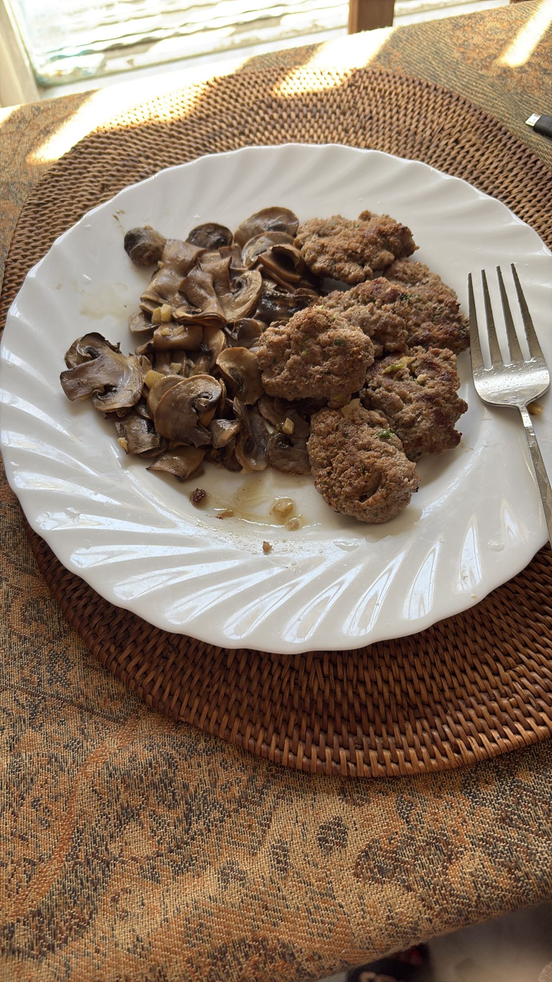 Albóndigas con champiñones
