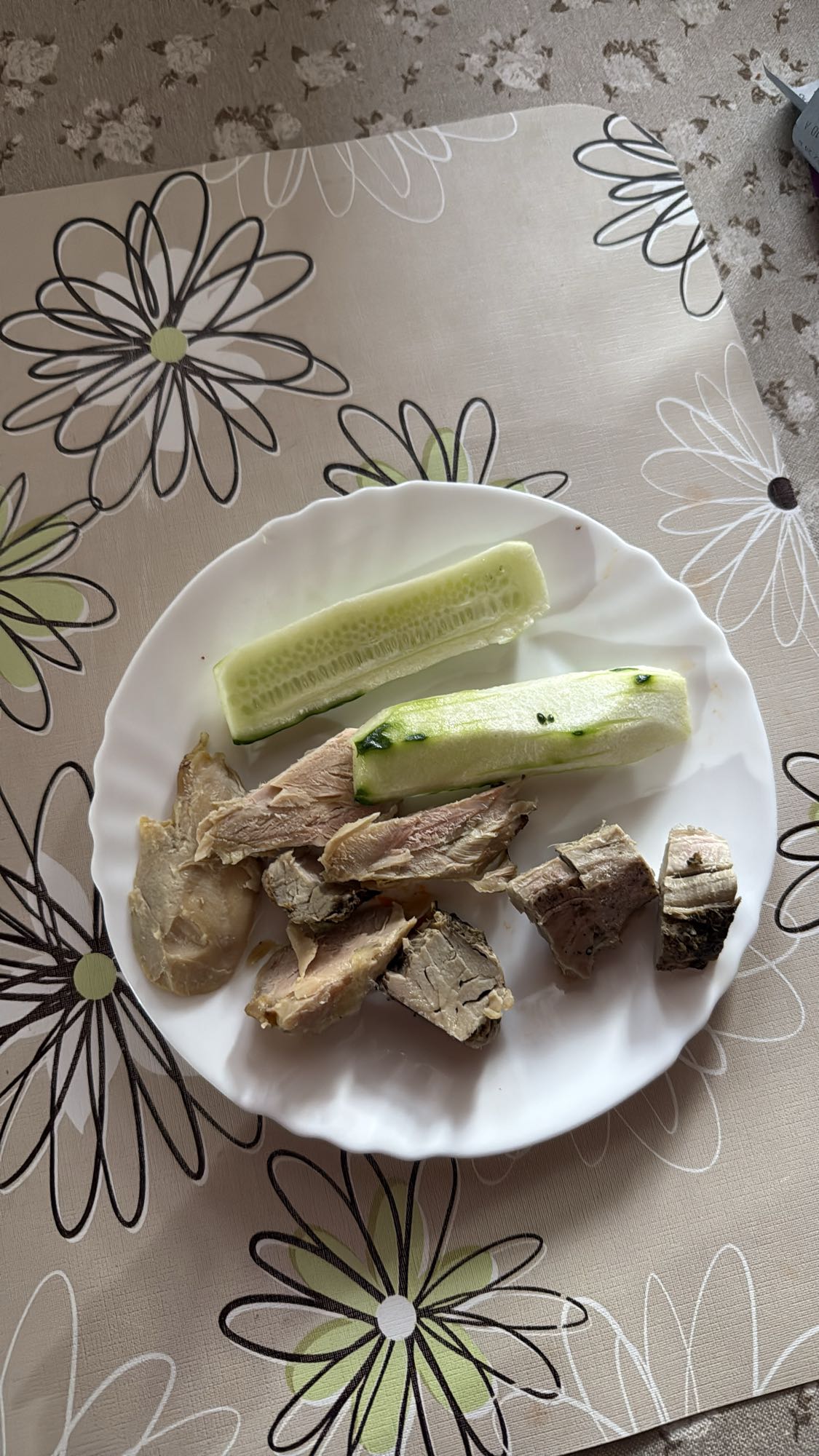 Pește cu castravete