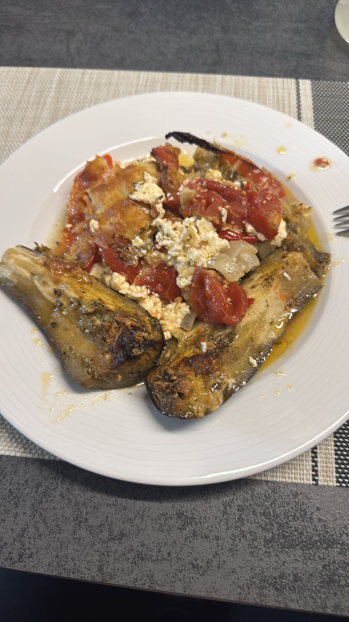 Gebratene Aubergine & Feta