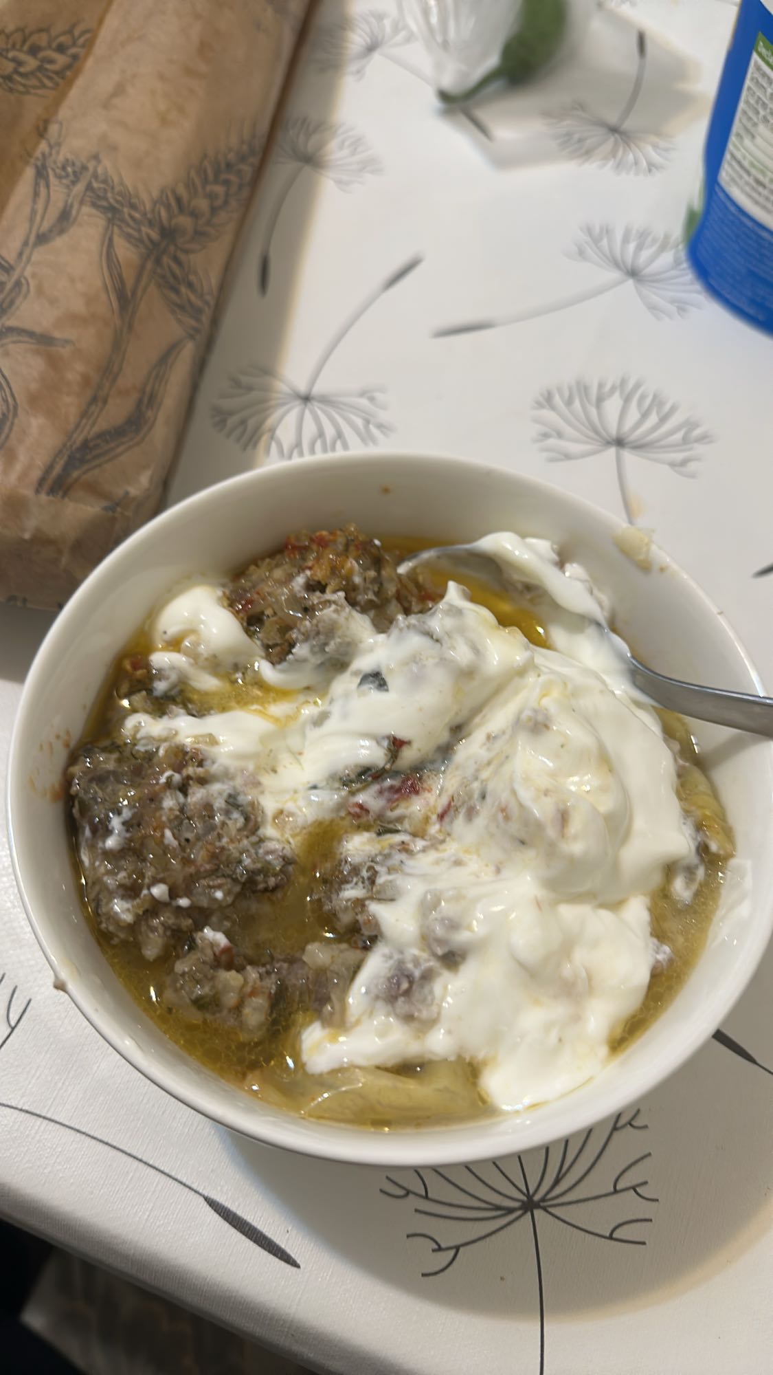 Meatball yogurt stew