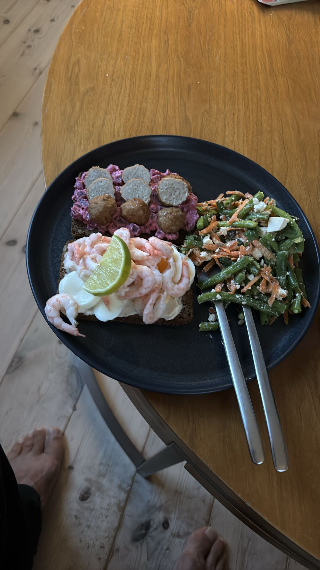 Smörgås med sallad