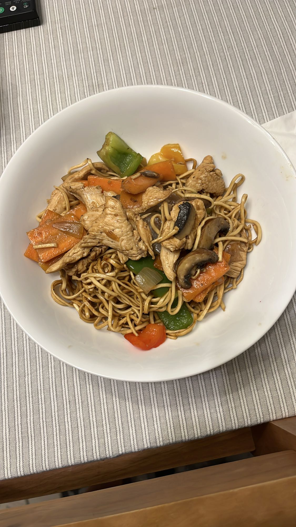 Chicken Veggie Noodle Stir Fry