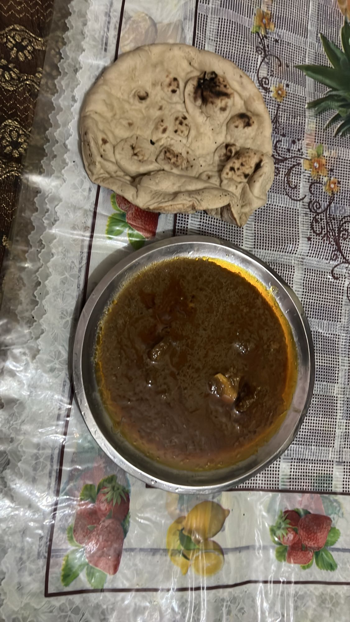 Naan with mutton curry