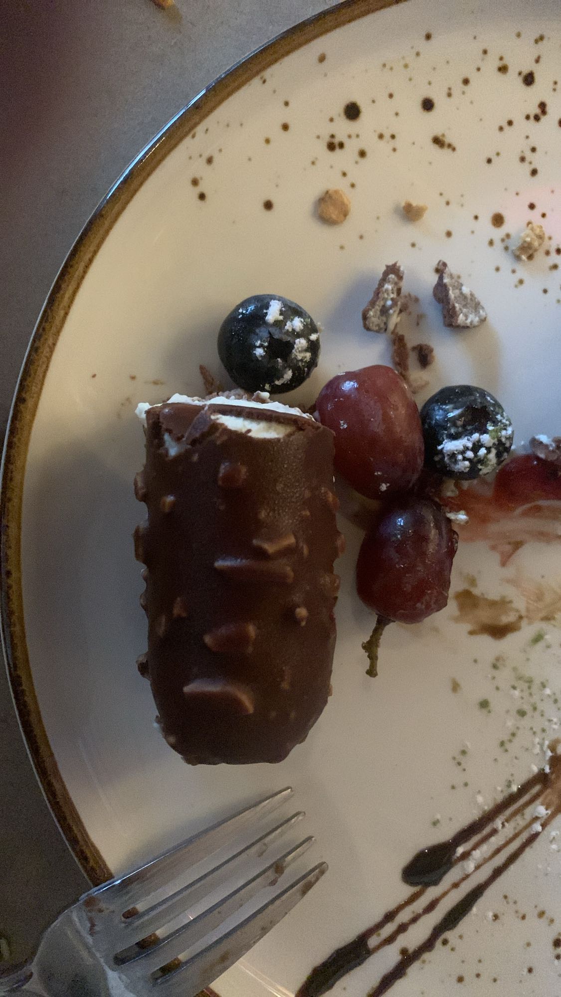 Bâtonnet glacé et fruits