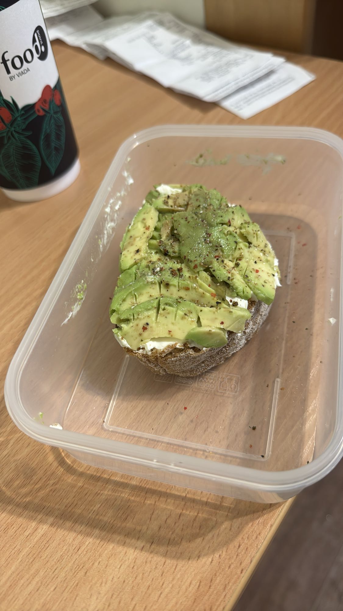 авокадо тост