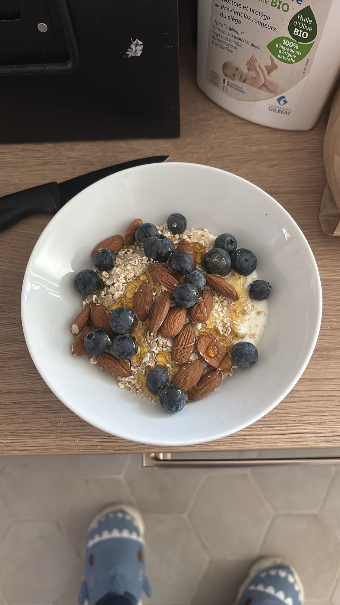 Bol de yaourt, avoine, myrtilles