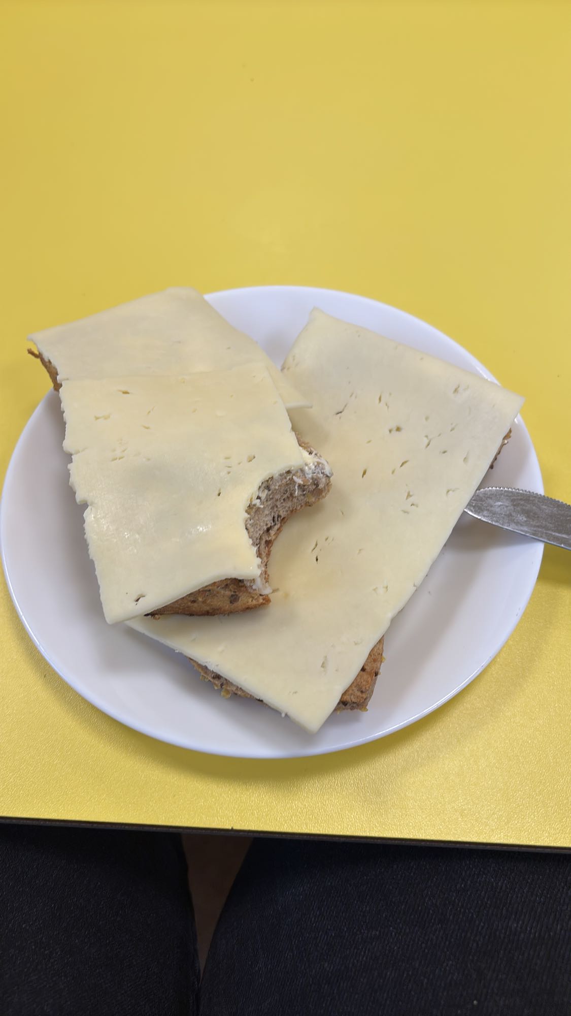 Kaas op volkorenbrood