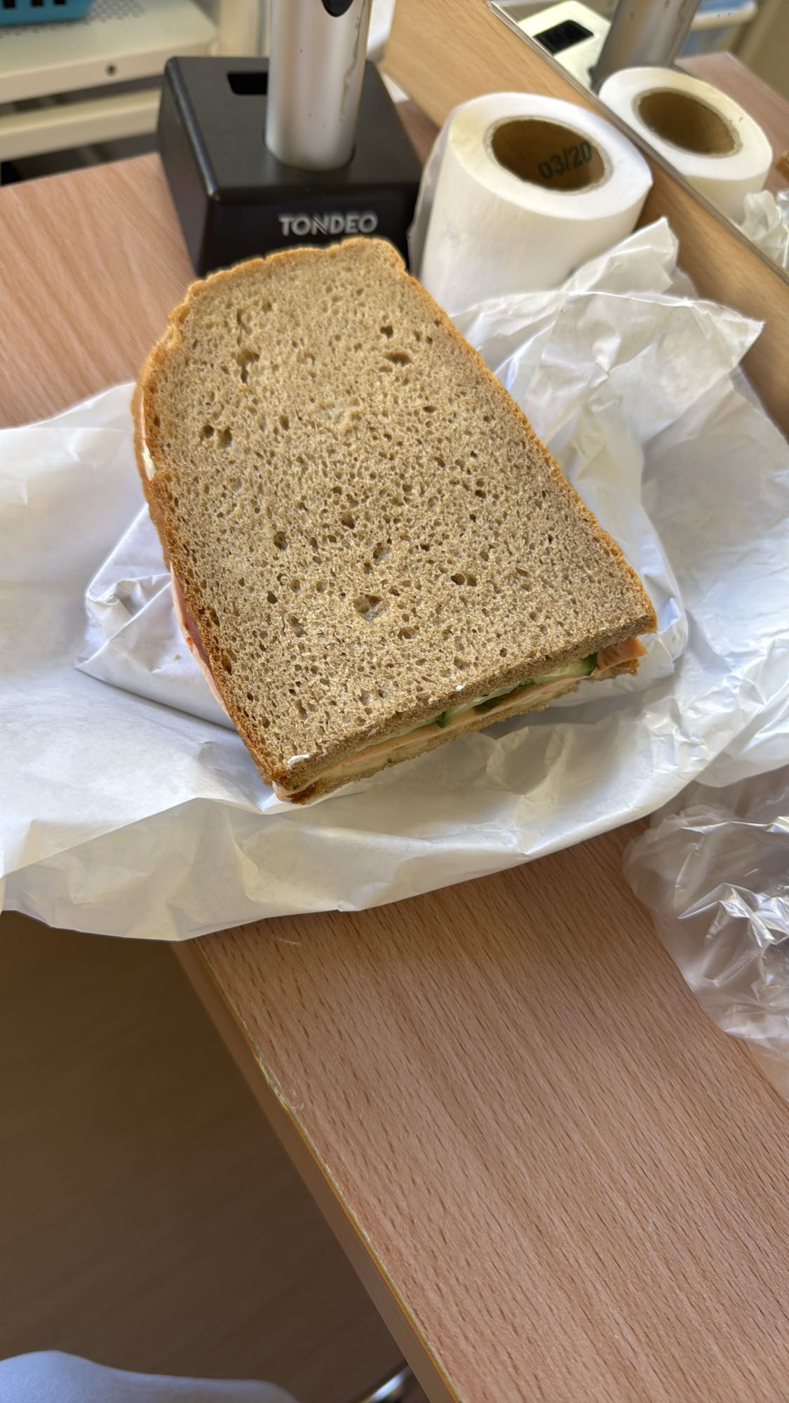 Sandwich mit Vollkornbrot