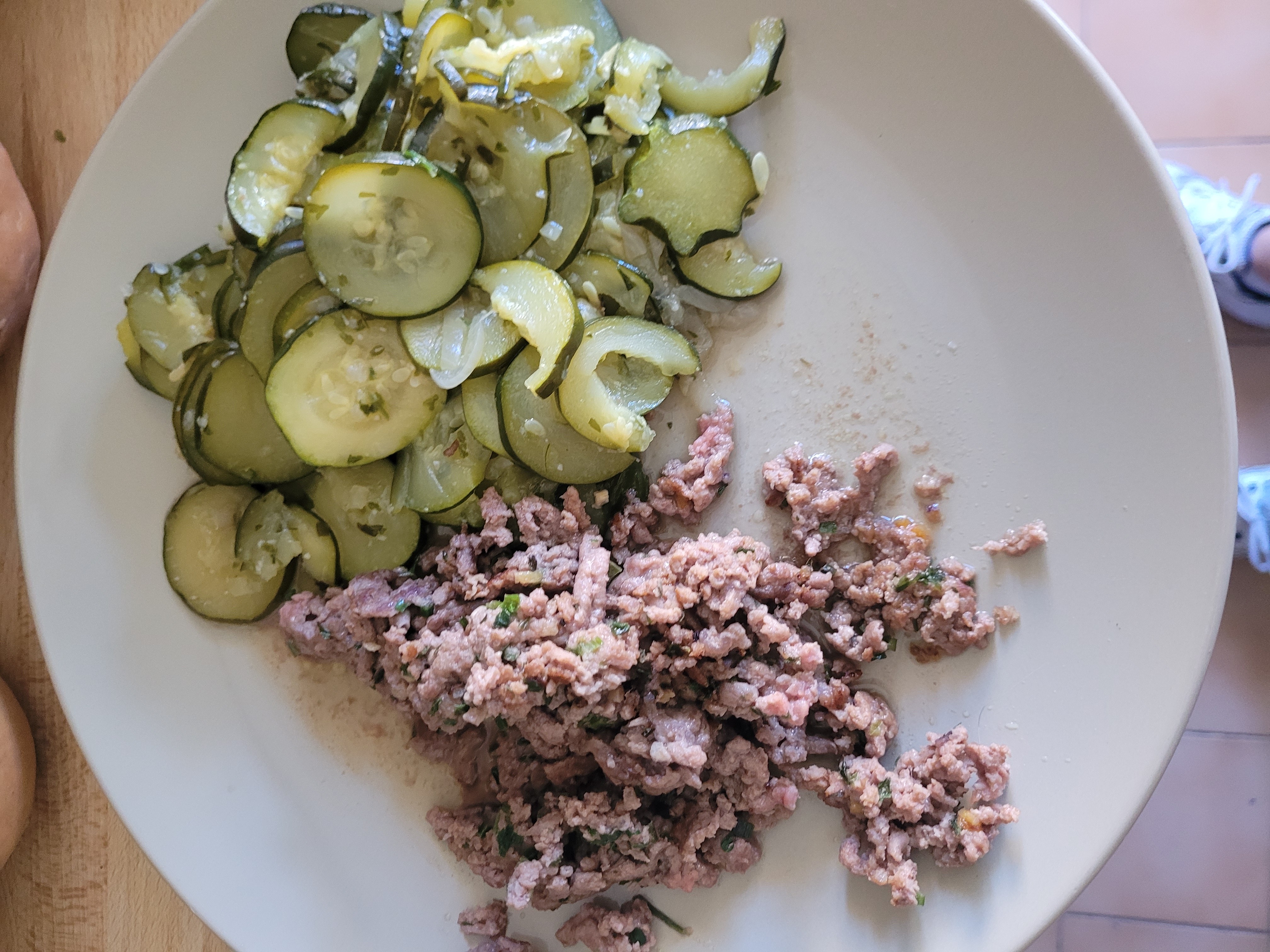 Courgettes et boeuf haché