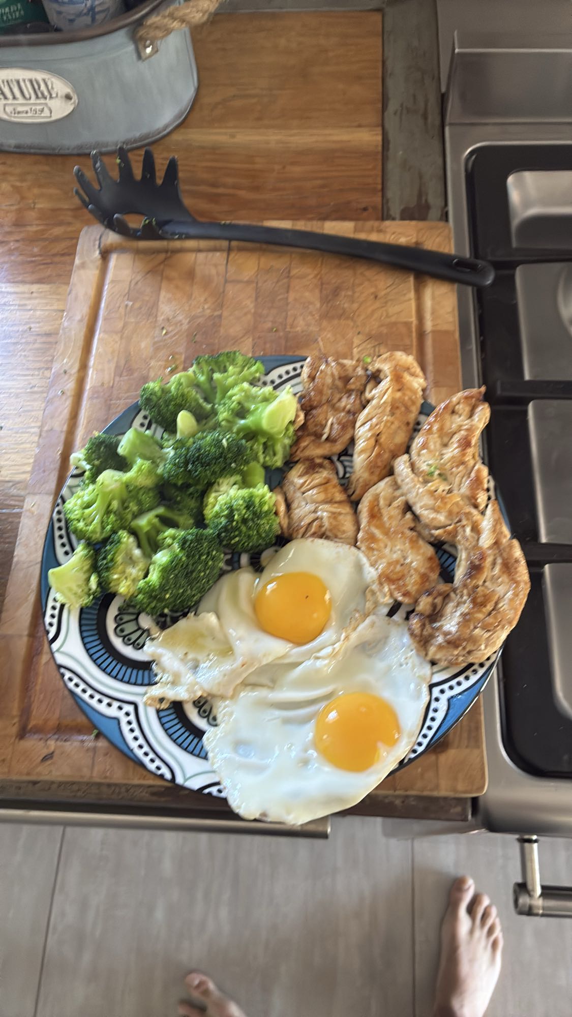 Poulet, œufs et brocoli