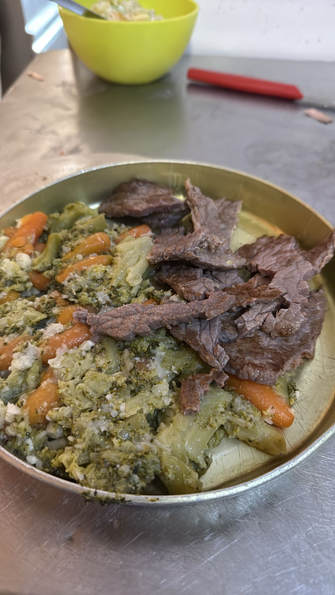 Carne con vegetales