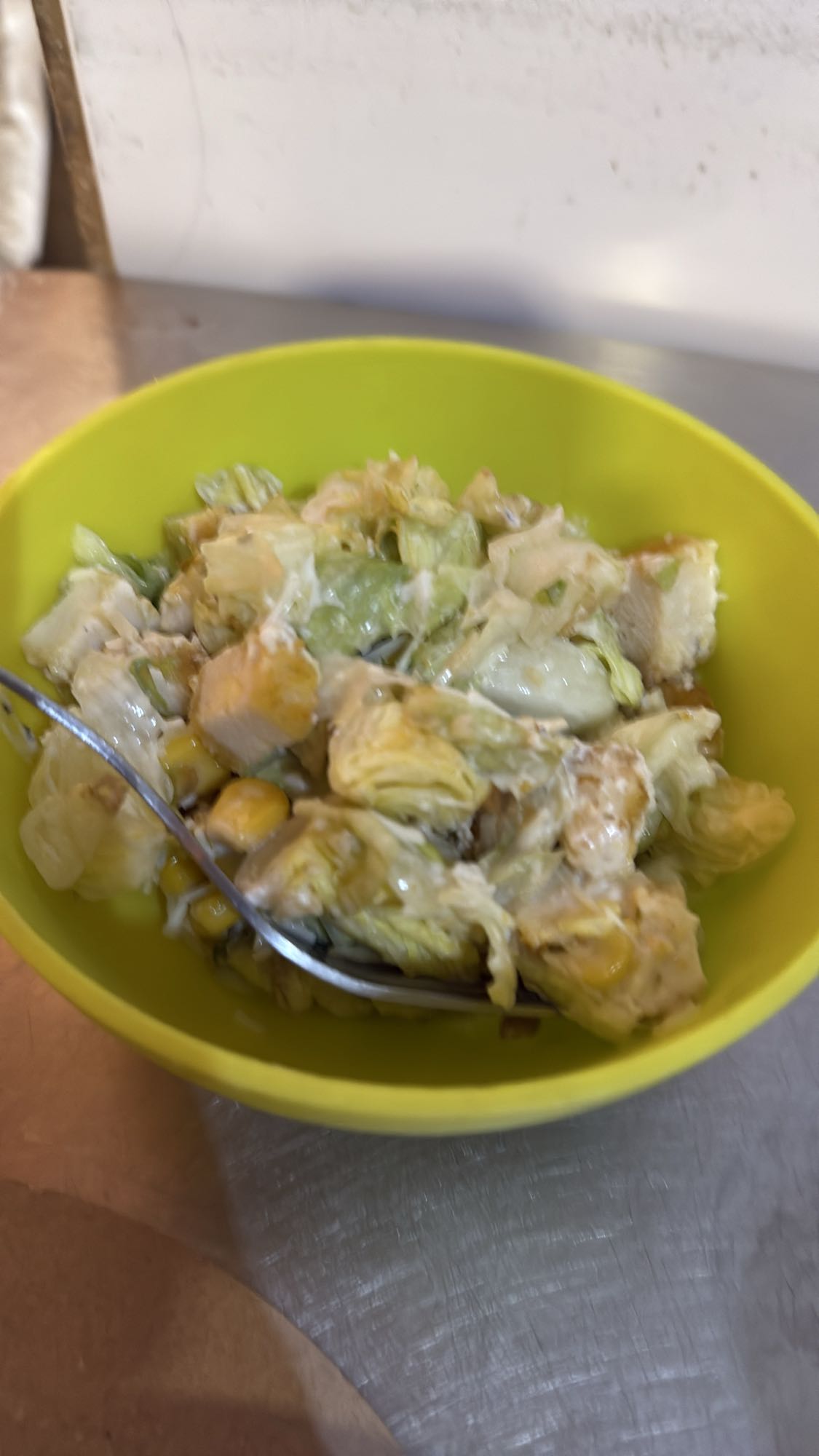 Ensalada de pollo cremosa