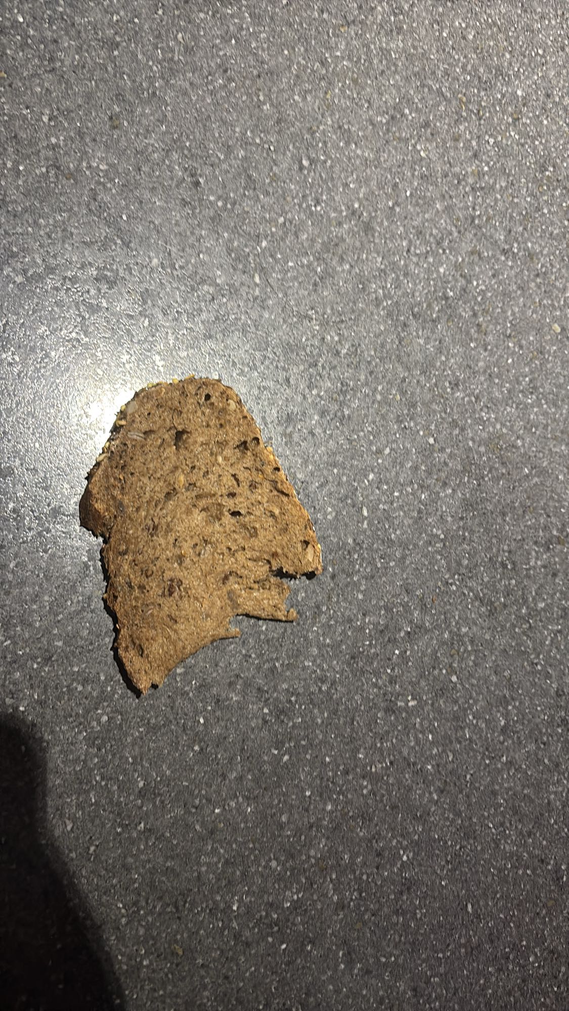 pain complet tranché