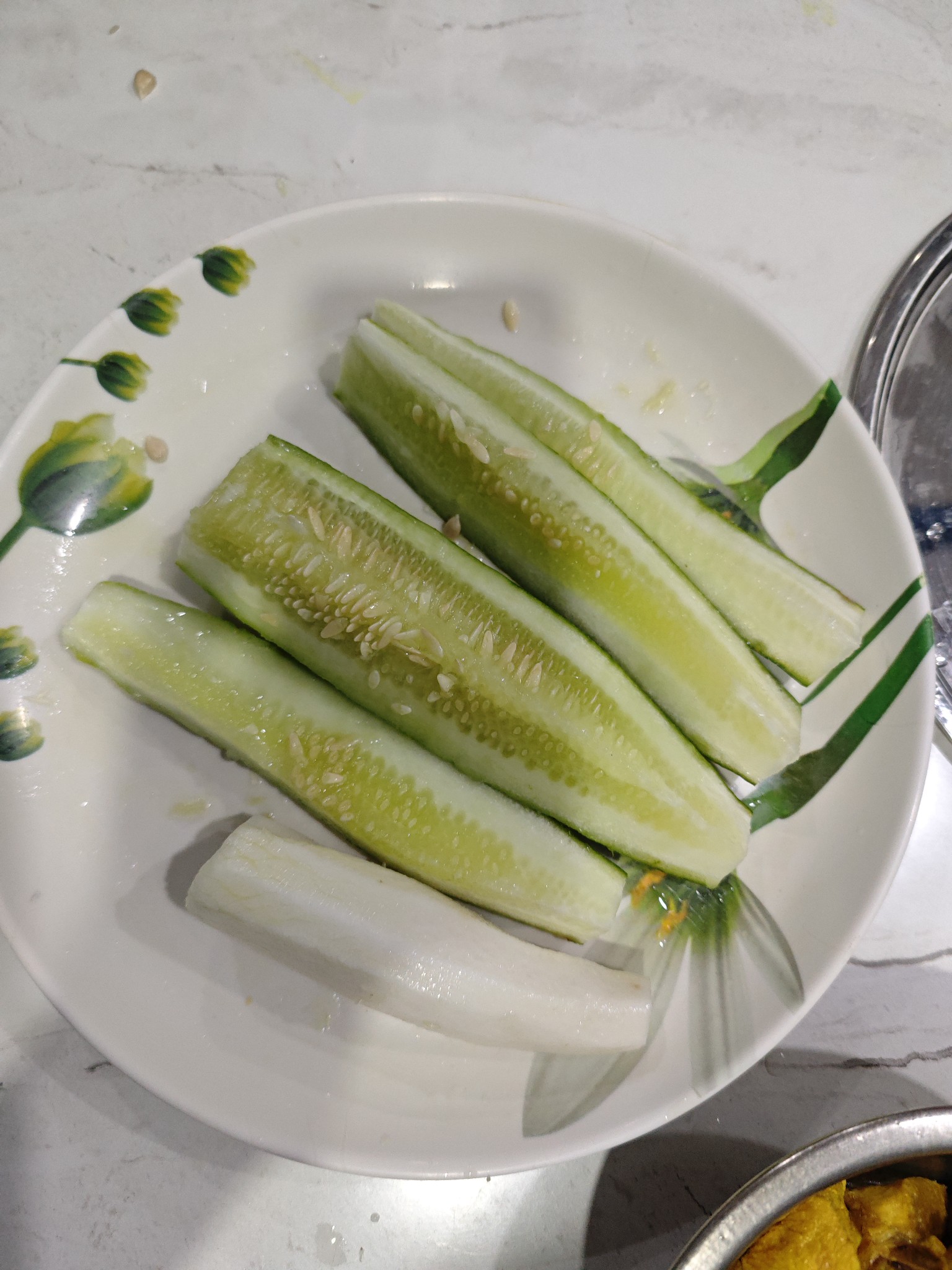 Cucumber and white radish