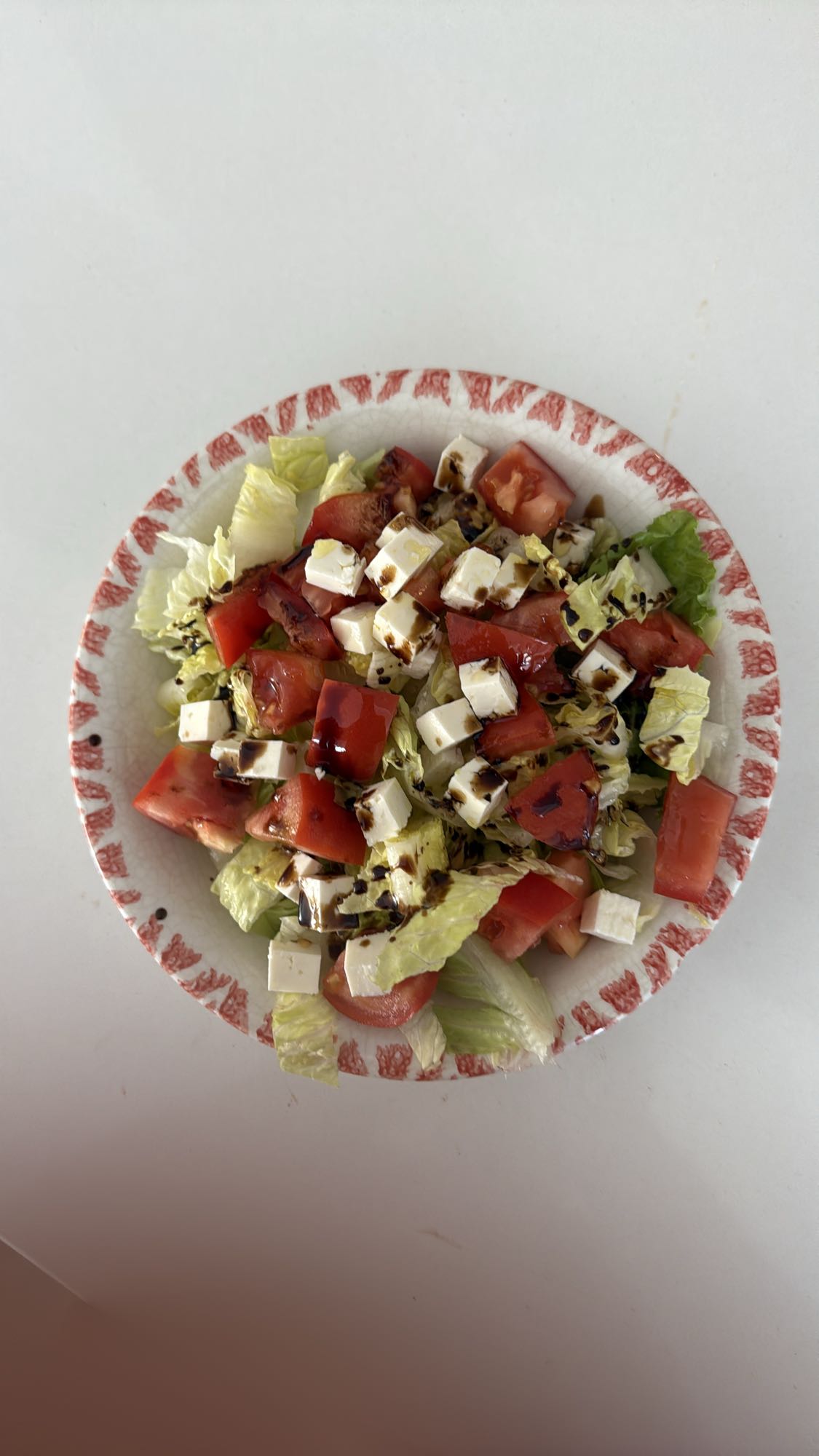 Salade feta tomate