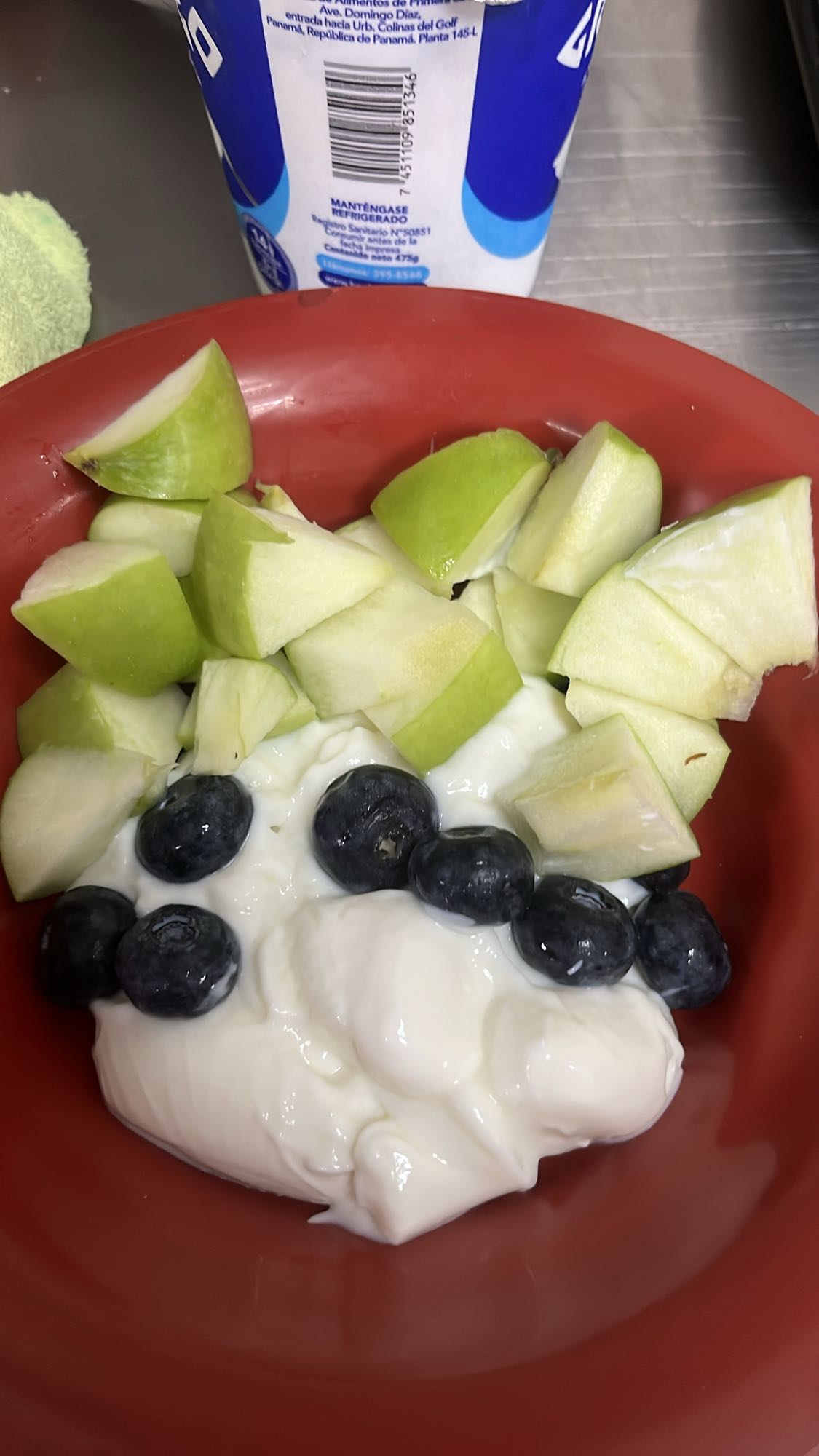 yogur con frutas
