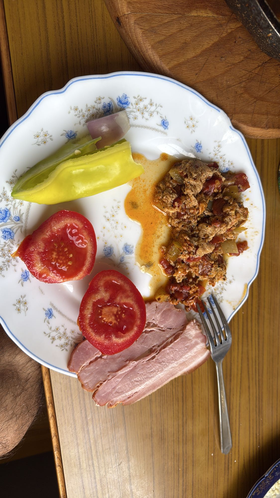 Egg scramble & ham plate