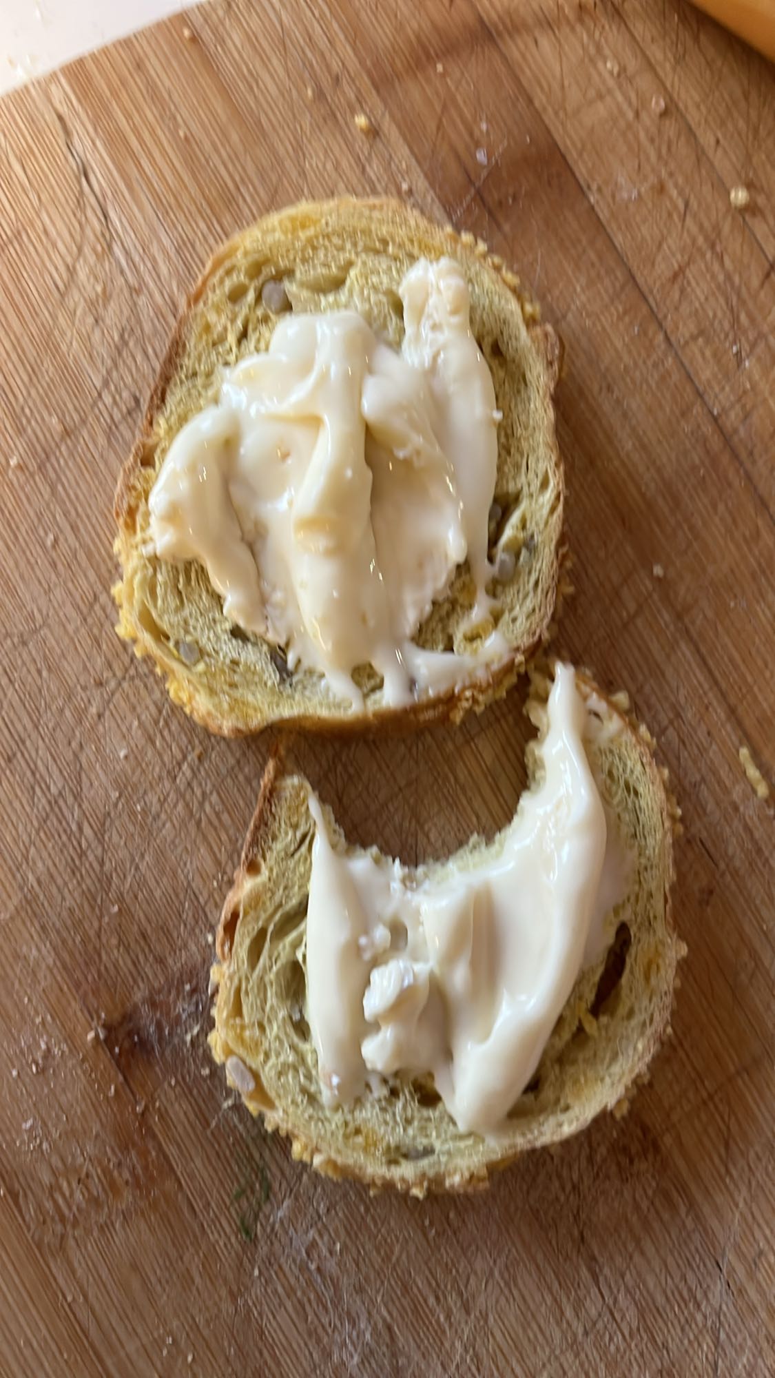 Pain maïs avec camembert