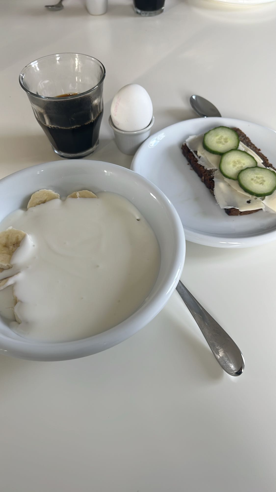 Frukost med ägg & macka