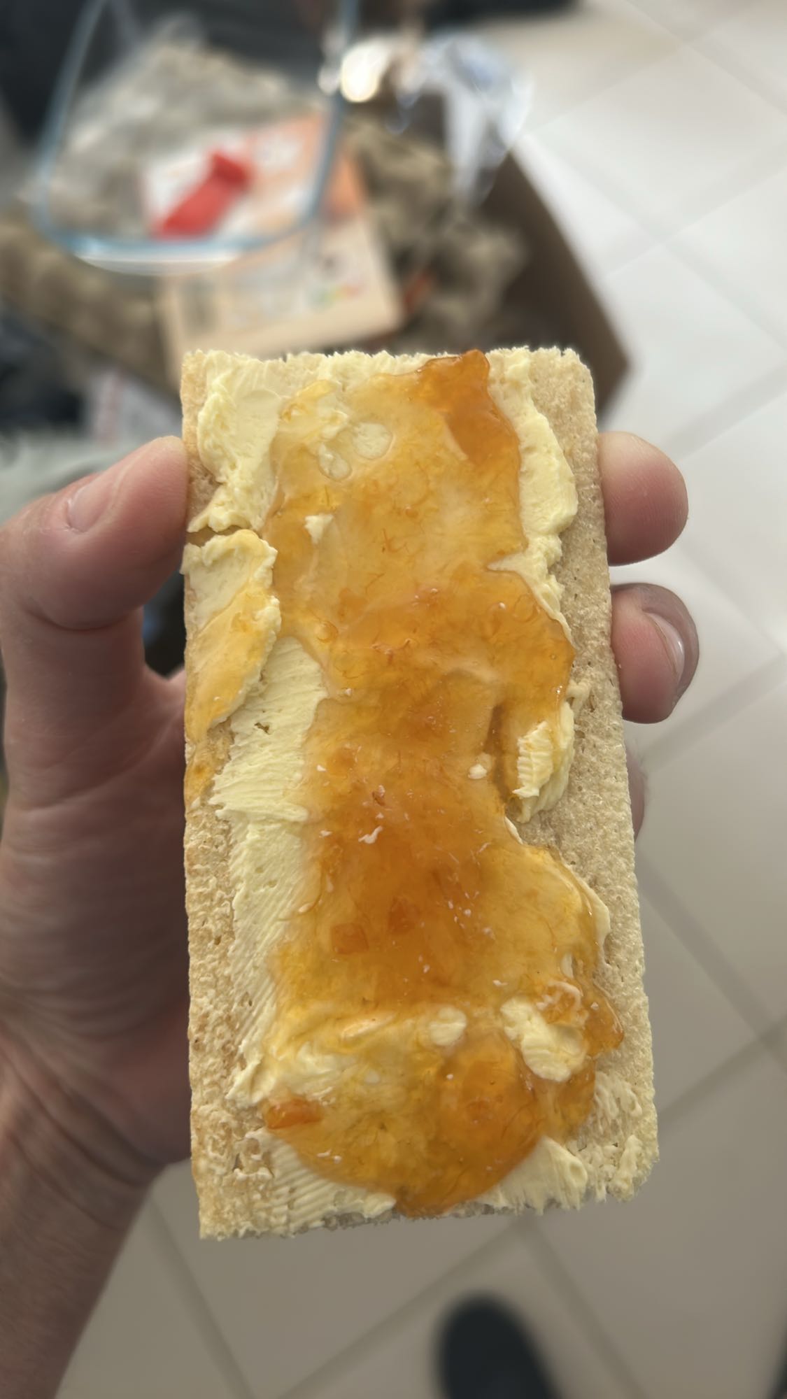 Tartine craquante confiture