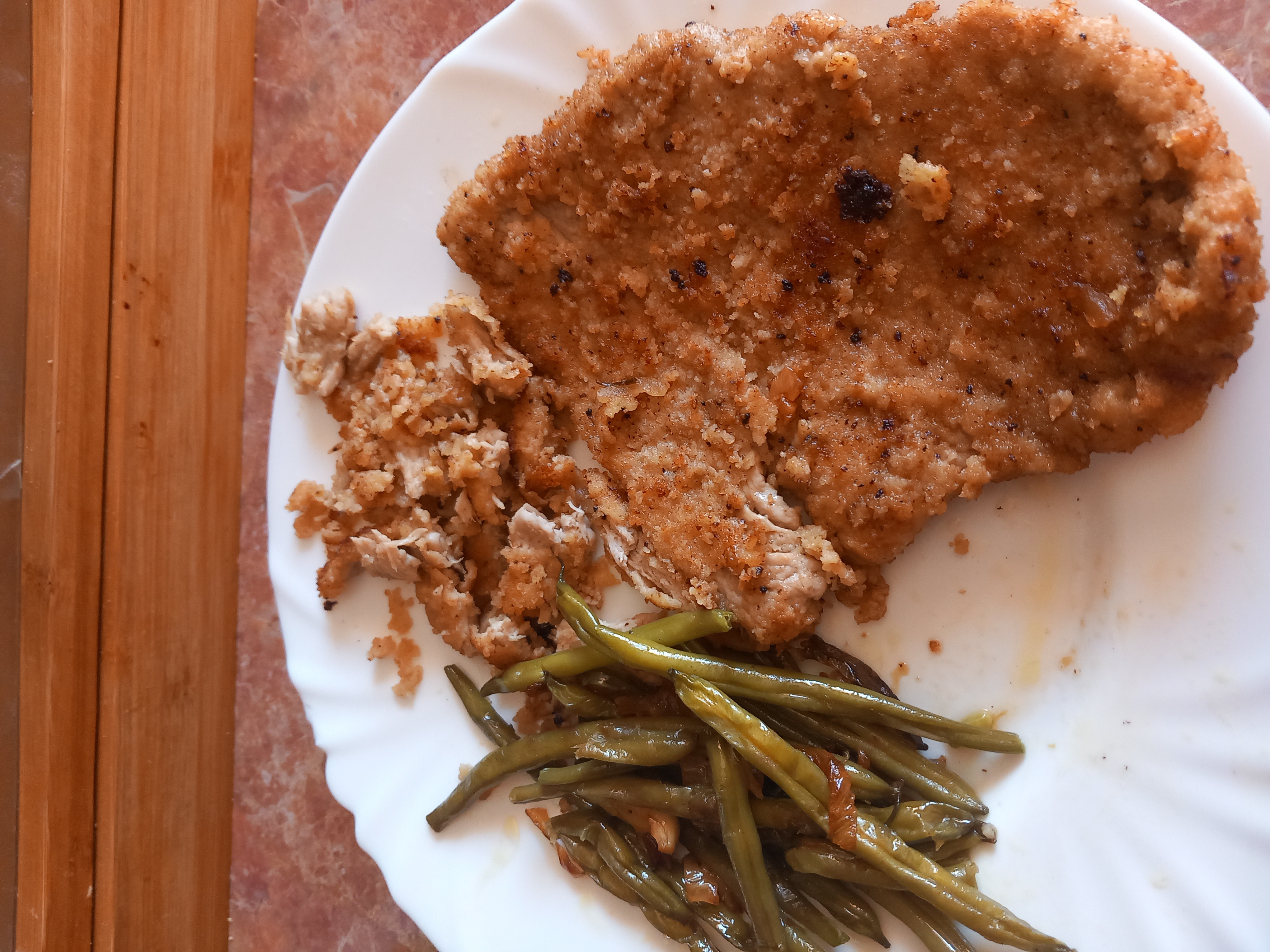 Escalope panée et haricots verts