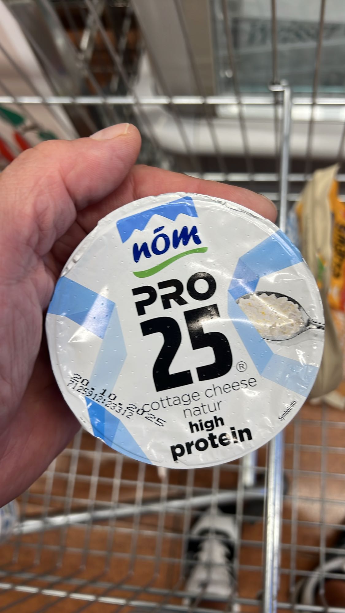 serek wiejski PRO 25