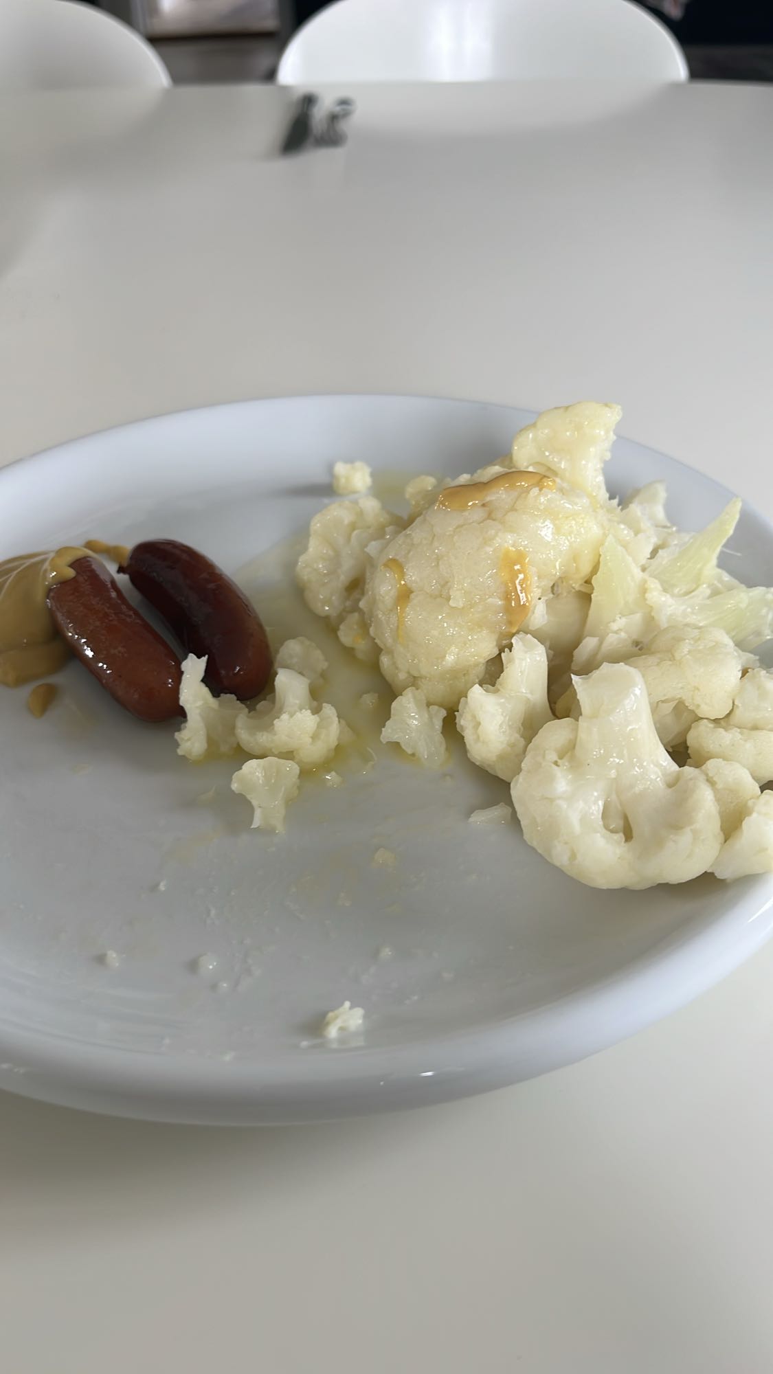 Korv, blomkål och senap