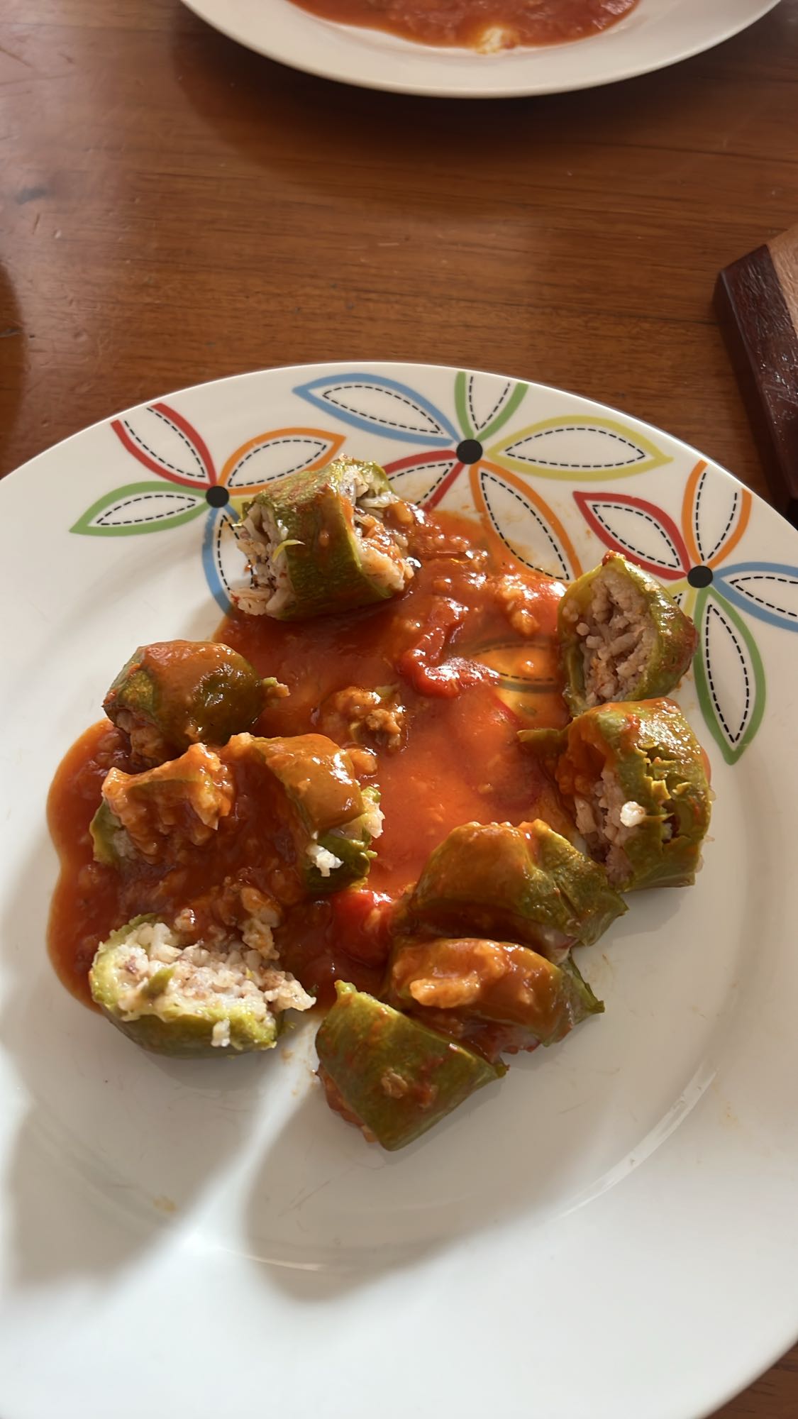 Stuffed zucchini with rice