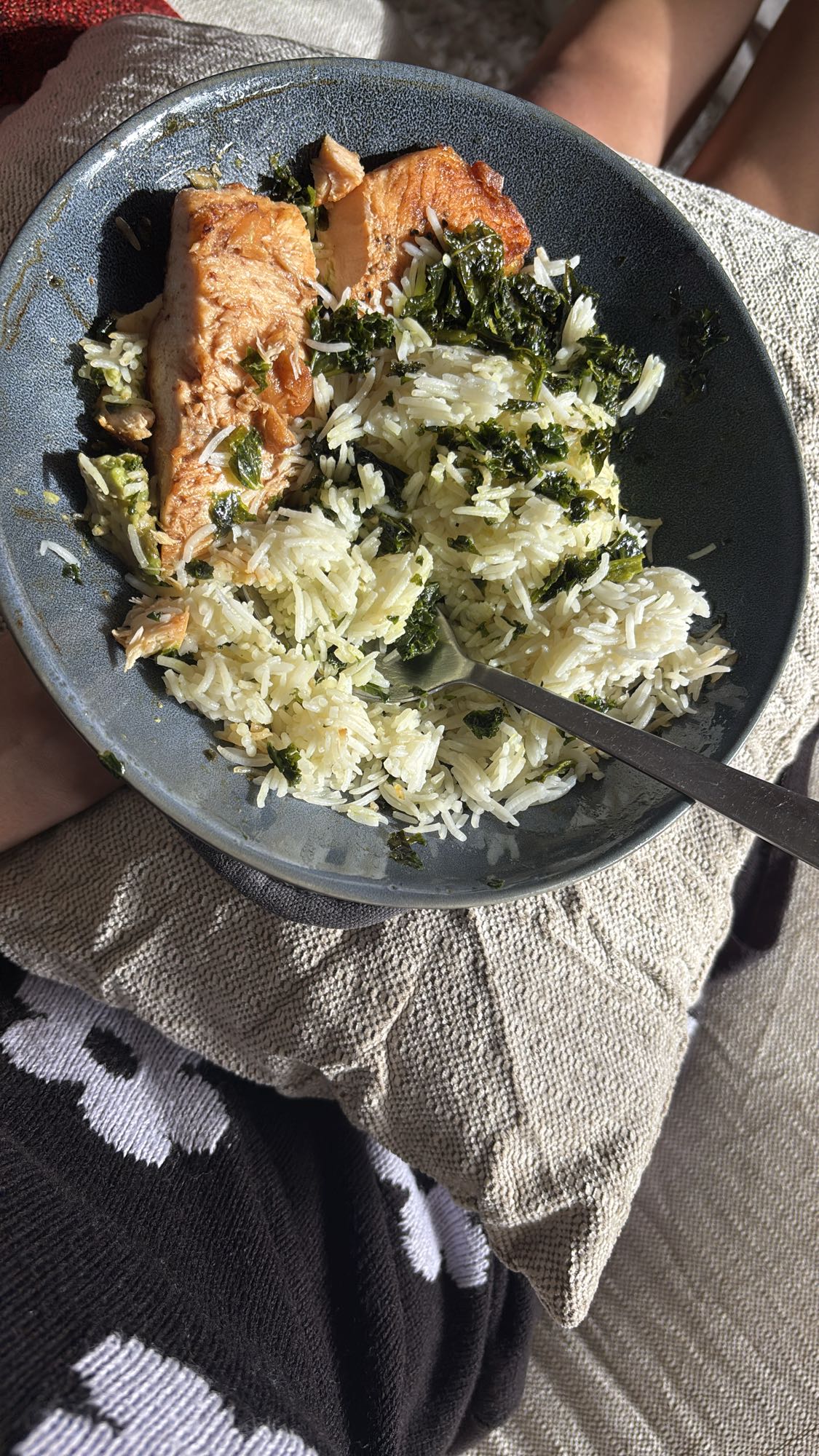 Lax med ris och grönkål