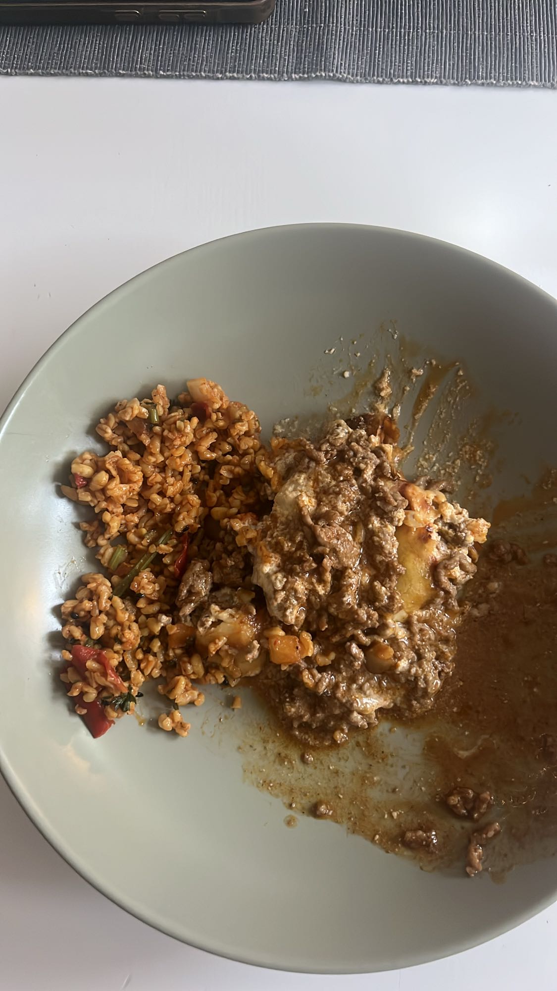 Bulgur med köttfärsgratäng