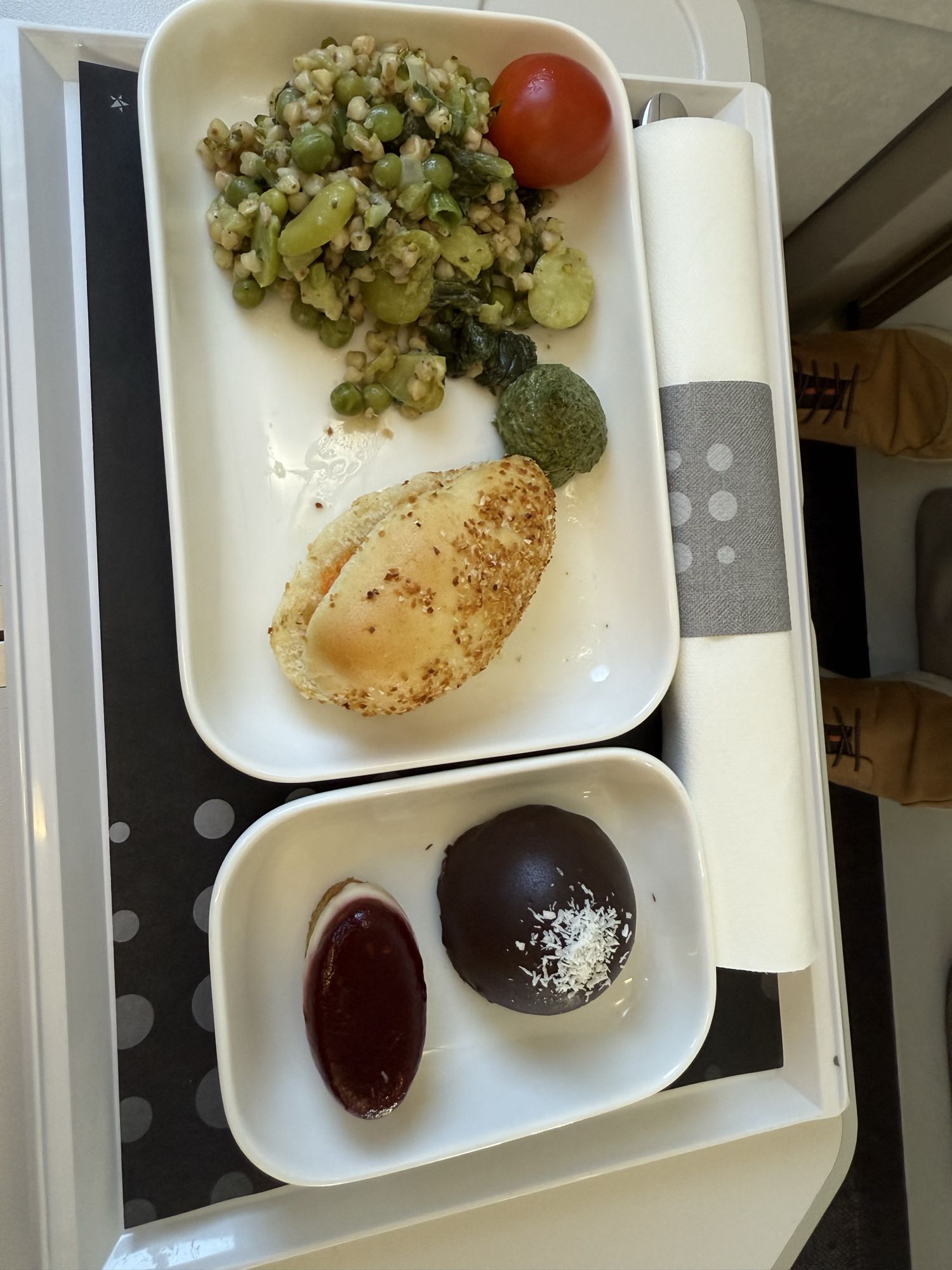 Vegetable grain salad & desserts