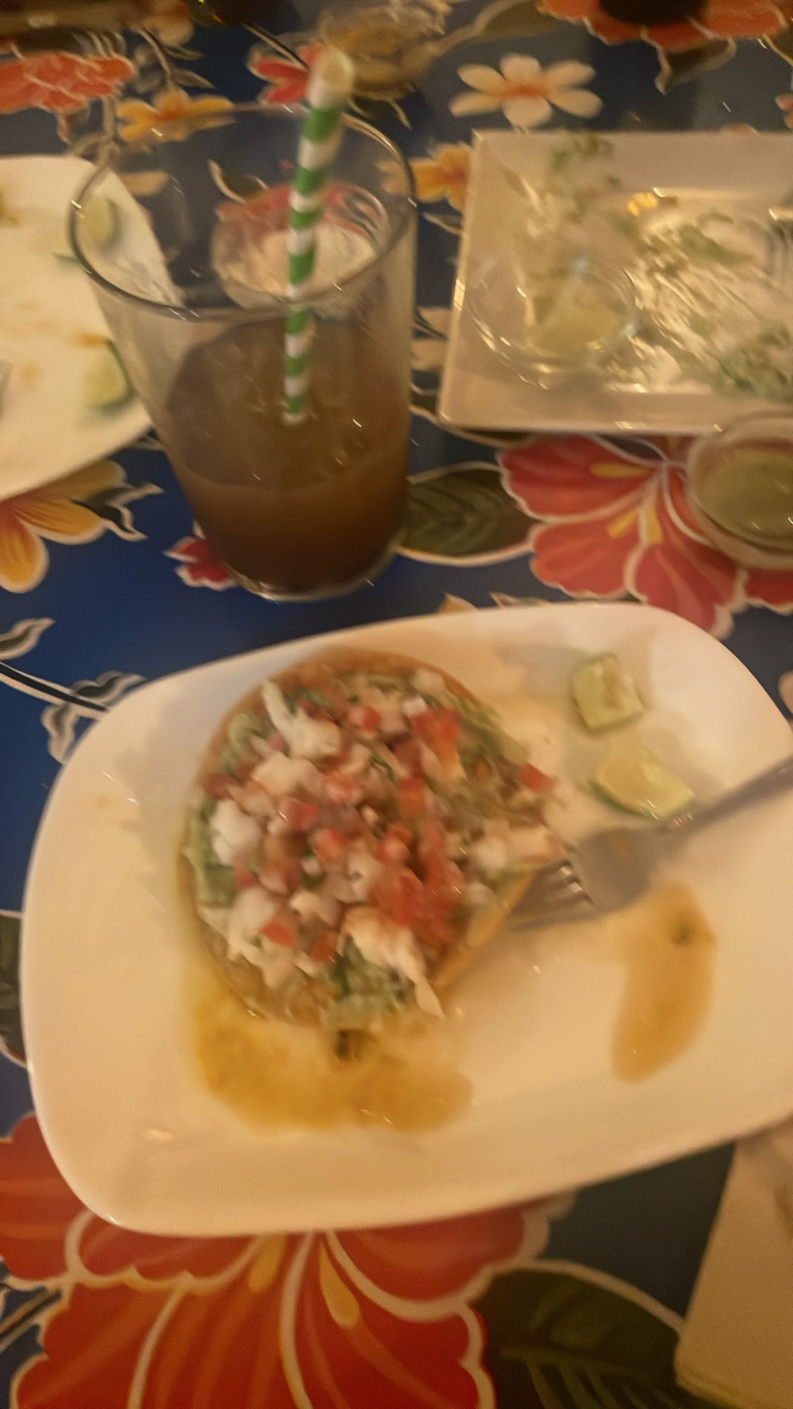 tostada de mariscos