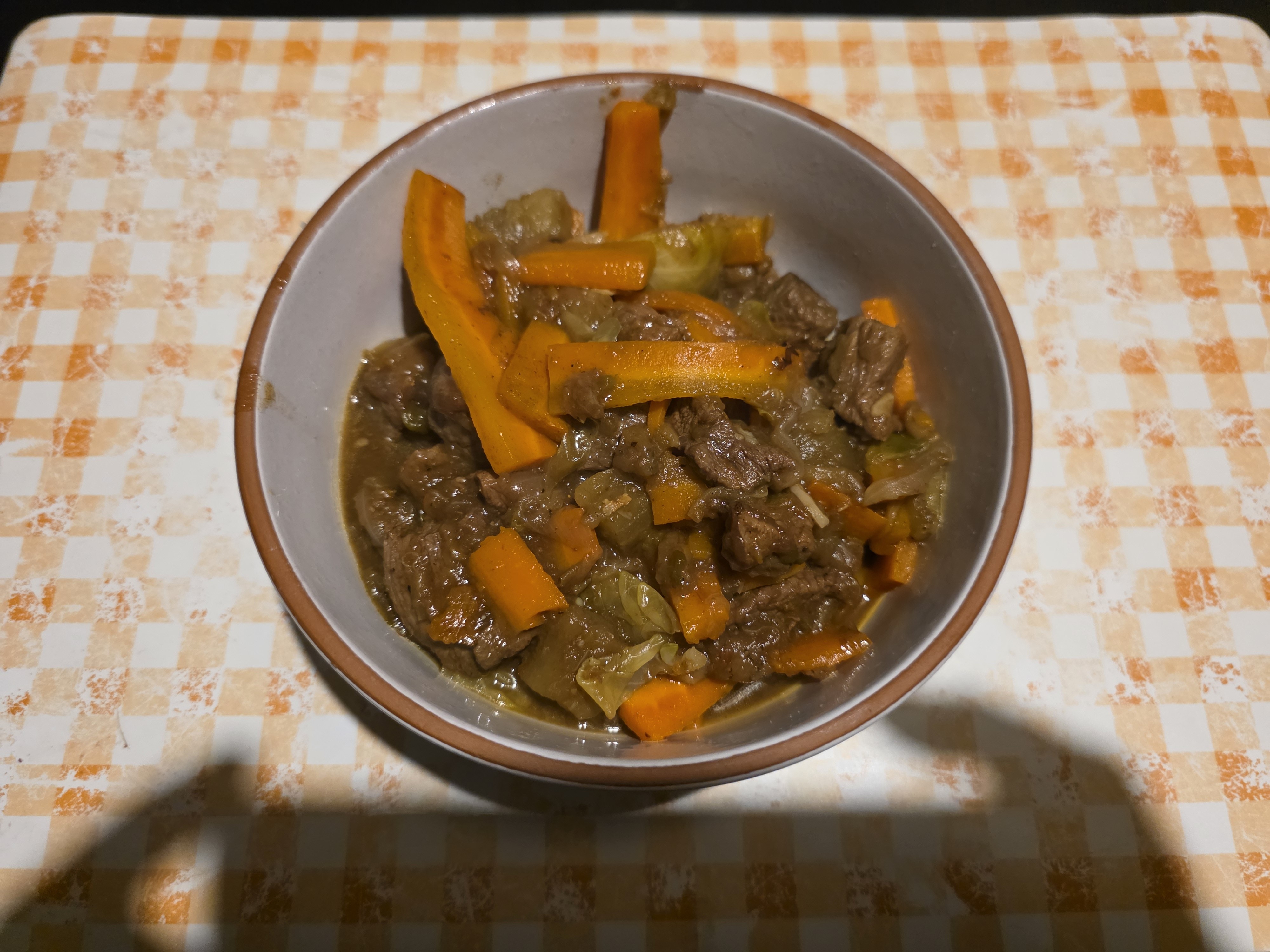 guiso de carne y verduras