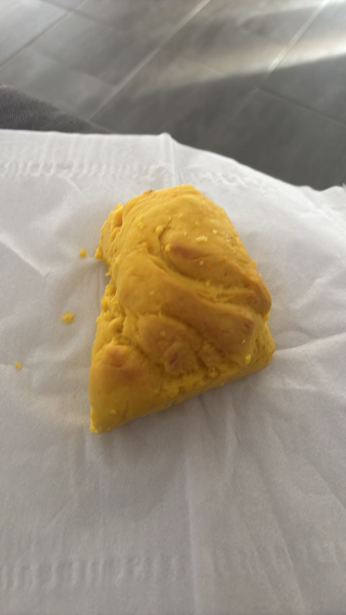 Kleine Kurkuma Brötchen