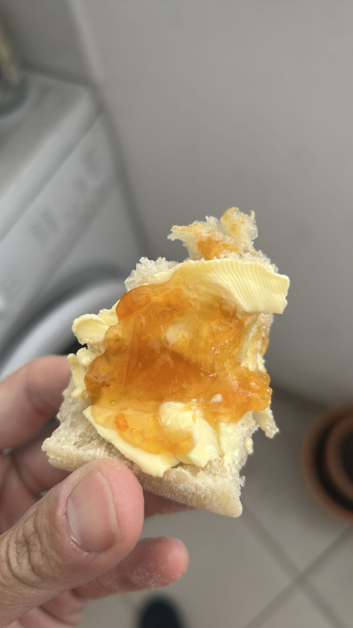 Pain beurre confiture