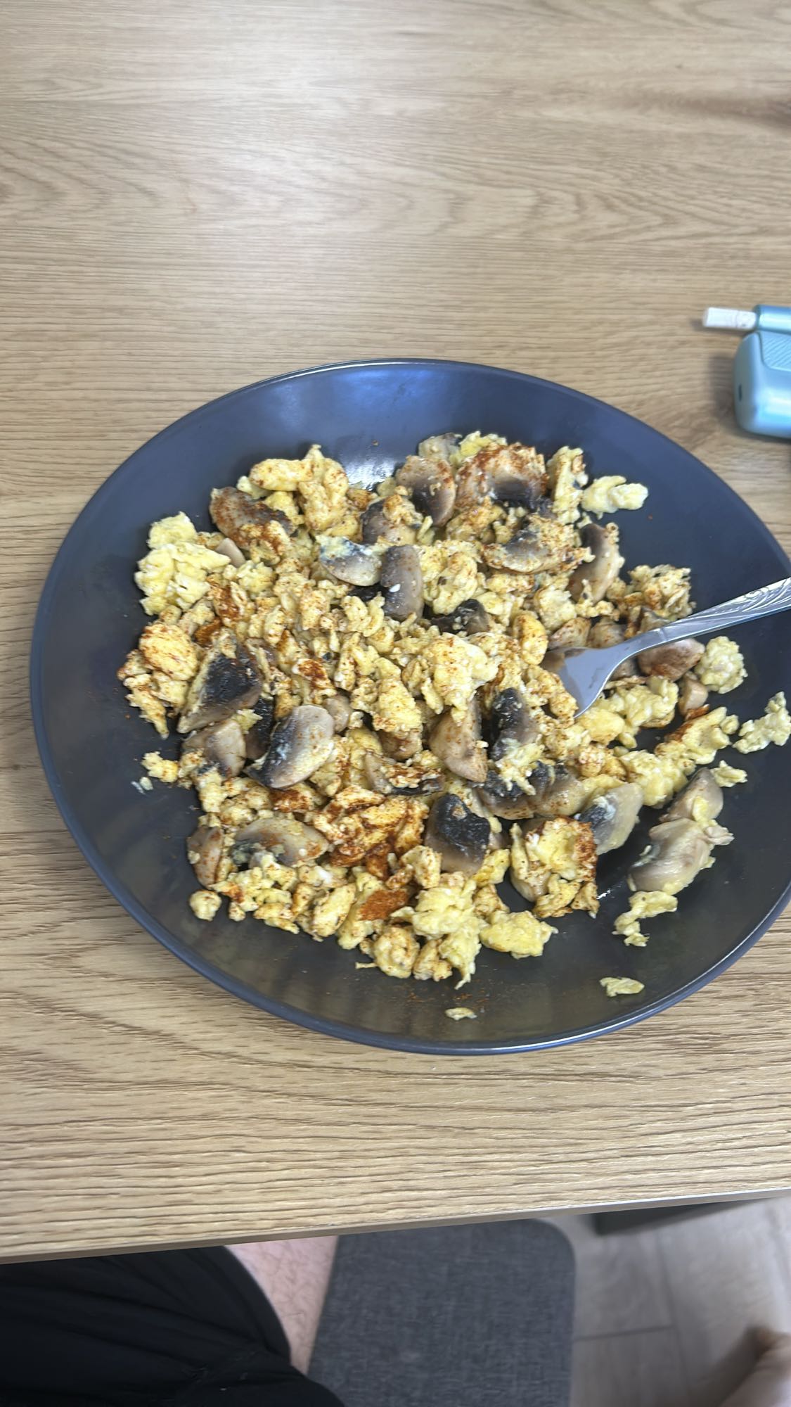 Mushroom scrambled eggs